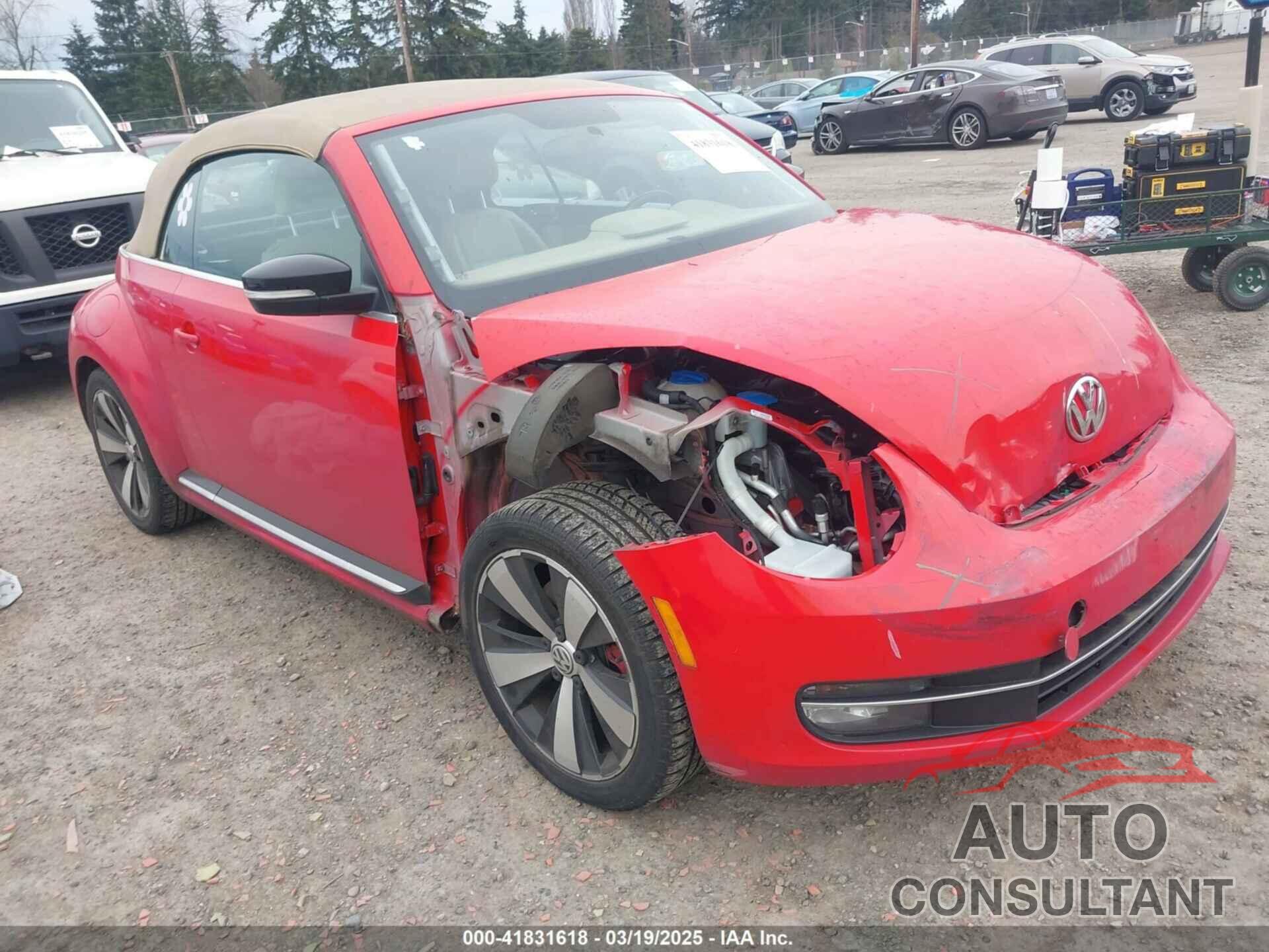 VOLKSWAGEN BEETLE 2013 - 3VW7A7AT3DM801373