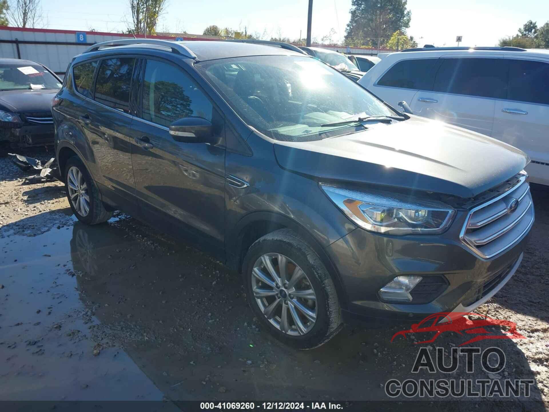 FORD ESCAPE 2018 - 1FMCU0J91JUB96616