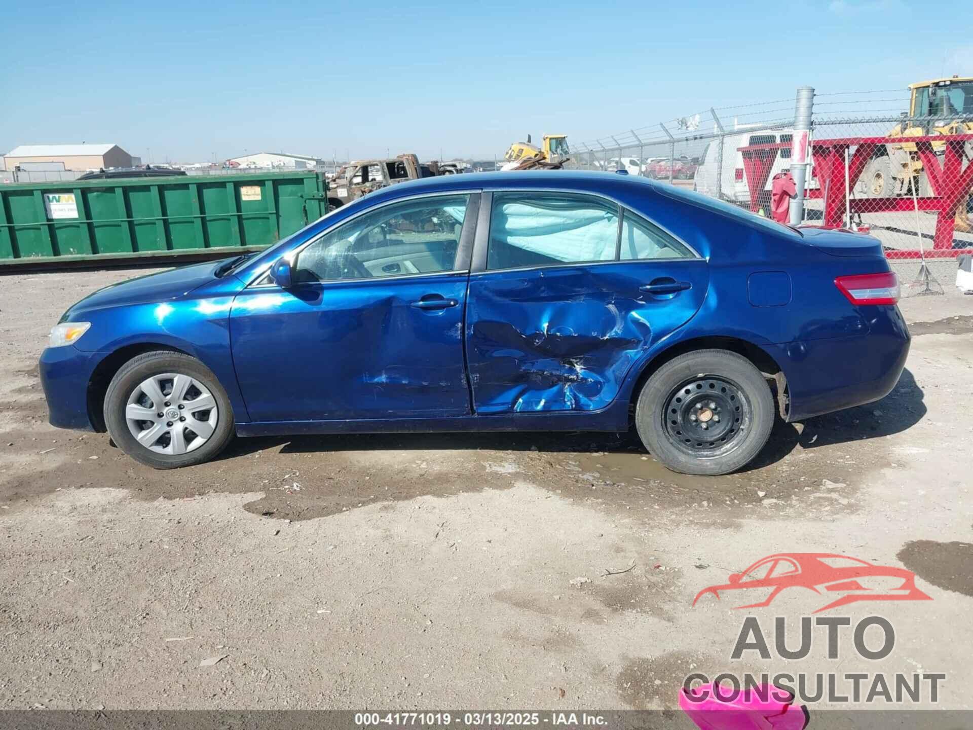 TOYOTA CAMRY 2011 - 4T1BF3EK8BU769064