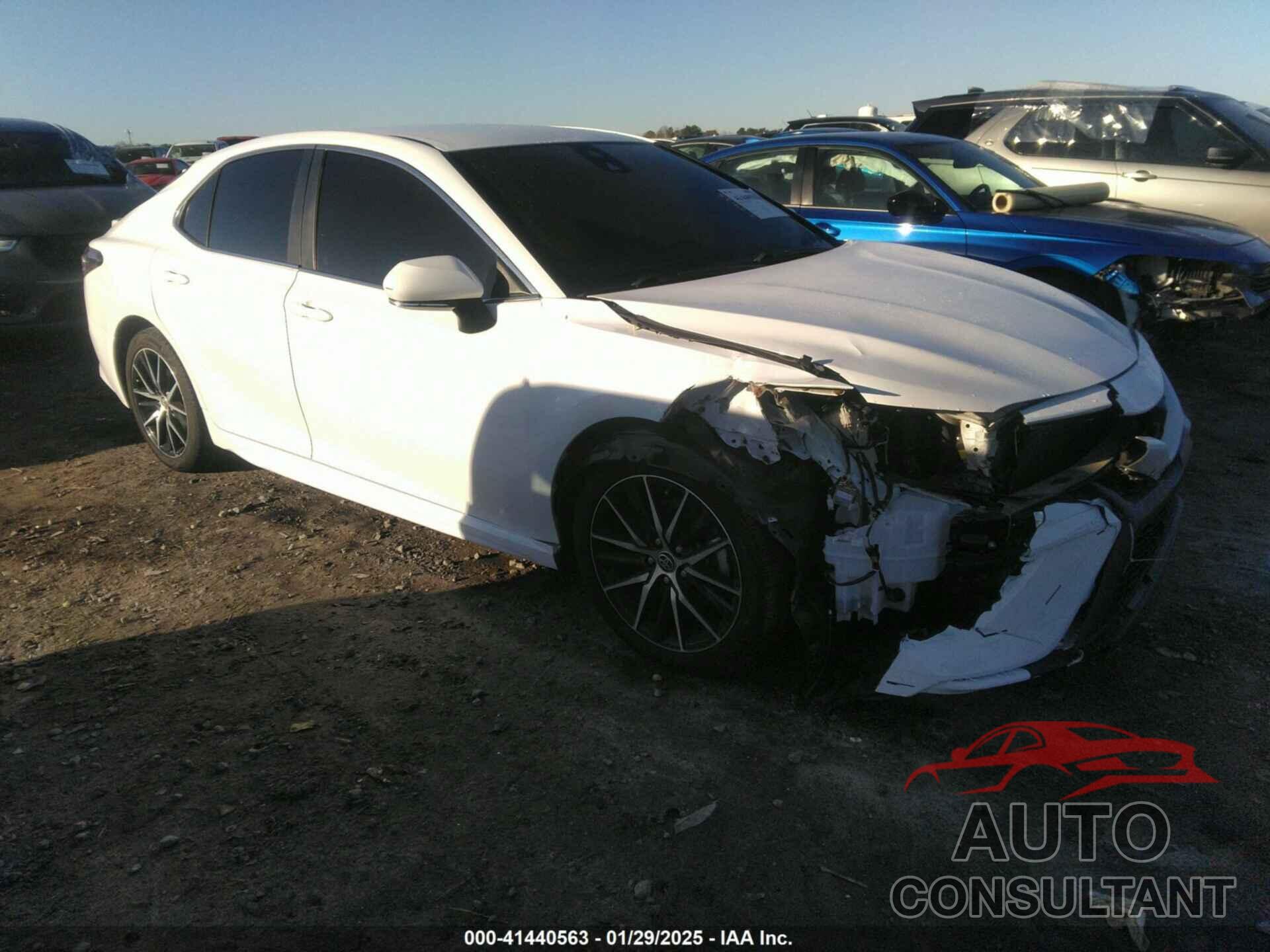 TOYOTA CAMRY 2021 - 4T1T11AK7MU515295