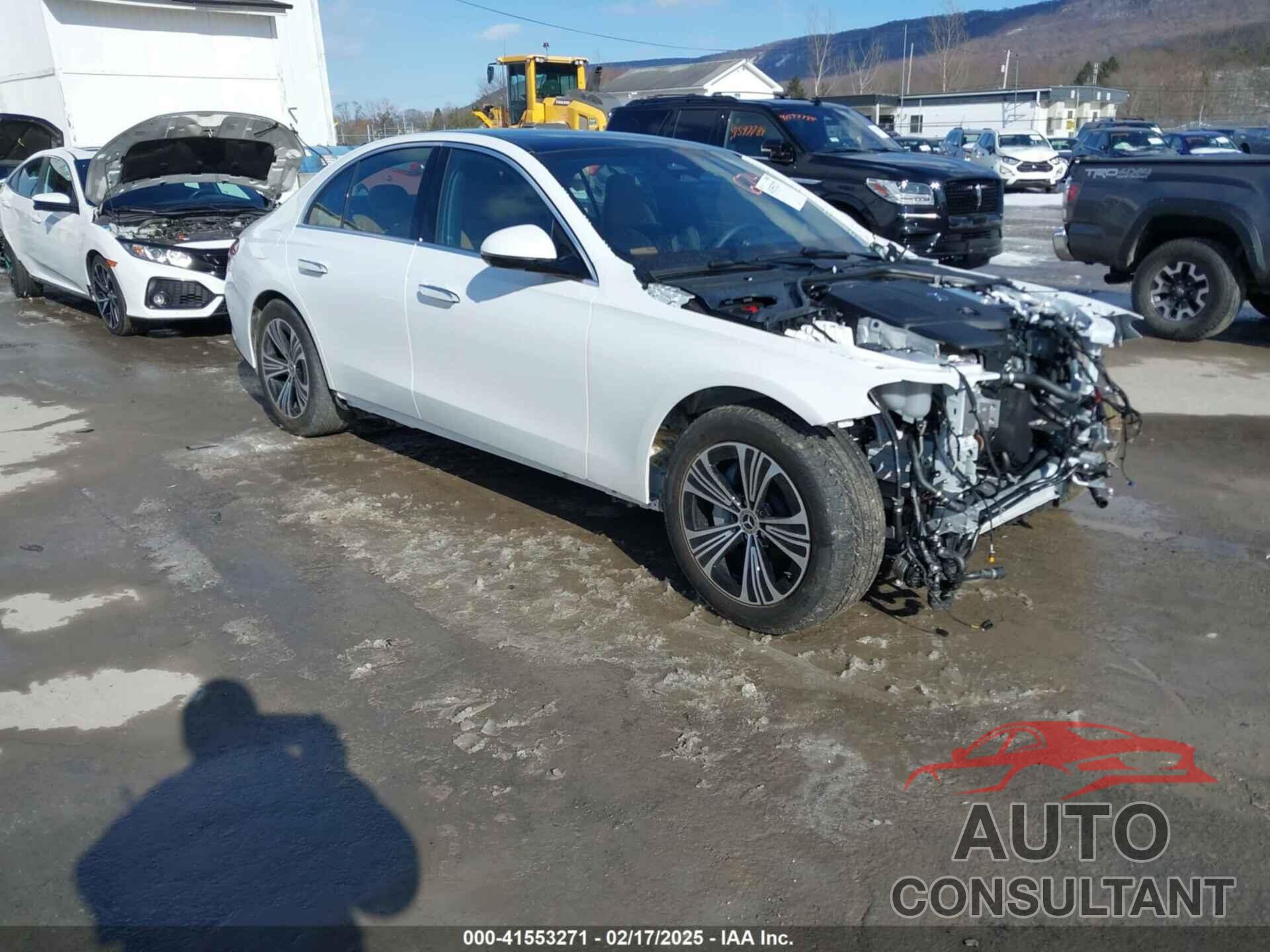MERCEDES-BENZ E 350 2025 - W1KLF4HB1SA116741