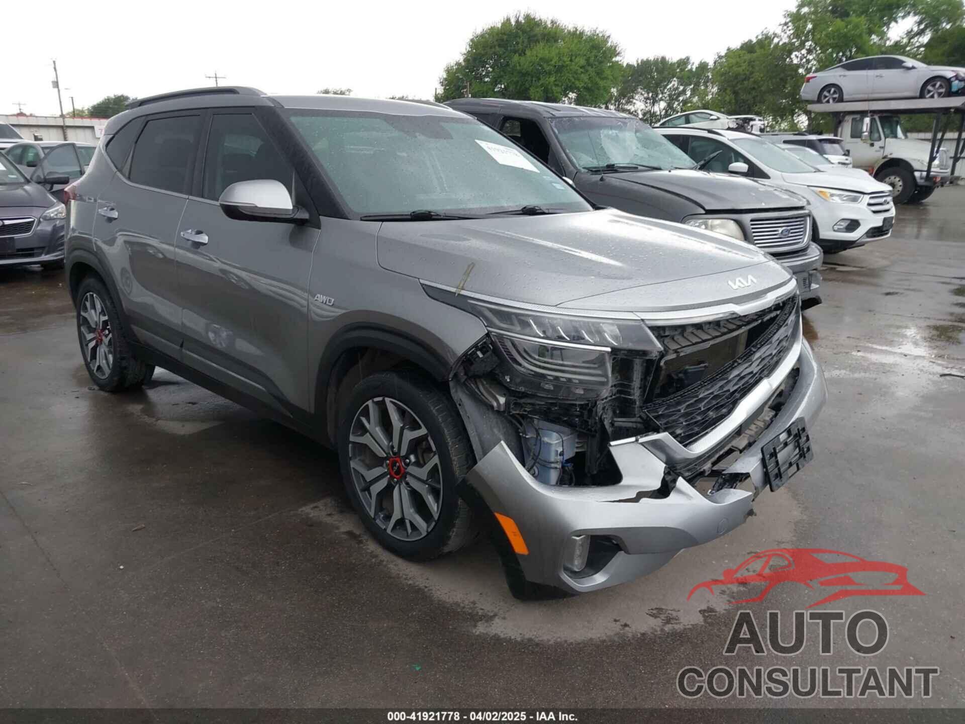 KIA SELTOS 2023 - KNDETCA22P7354960
