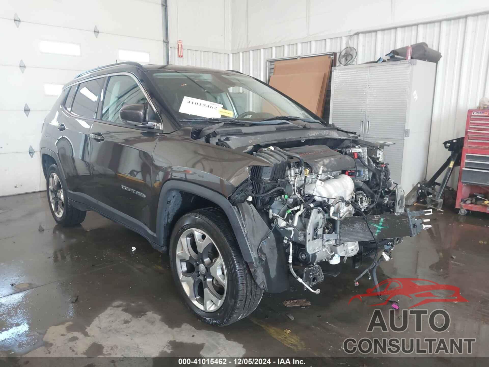 JEEP COMPASS 2018 - 3C4NJDCB9JT267102