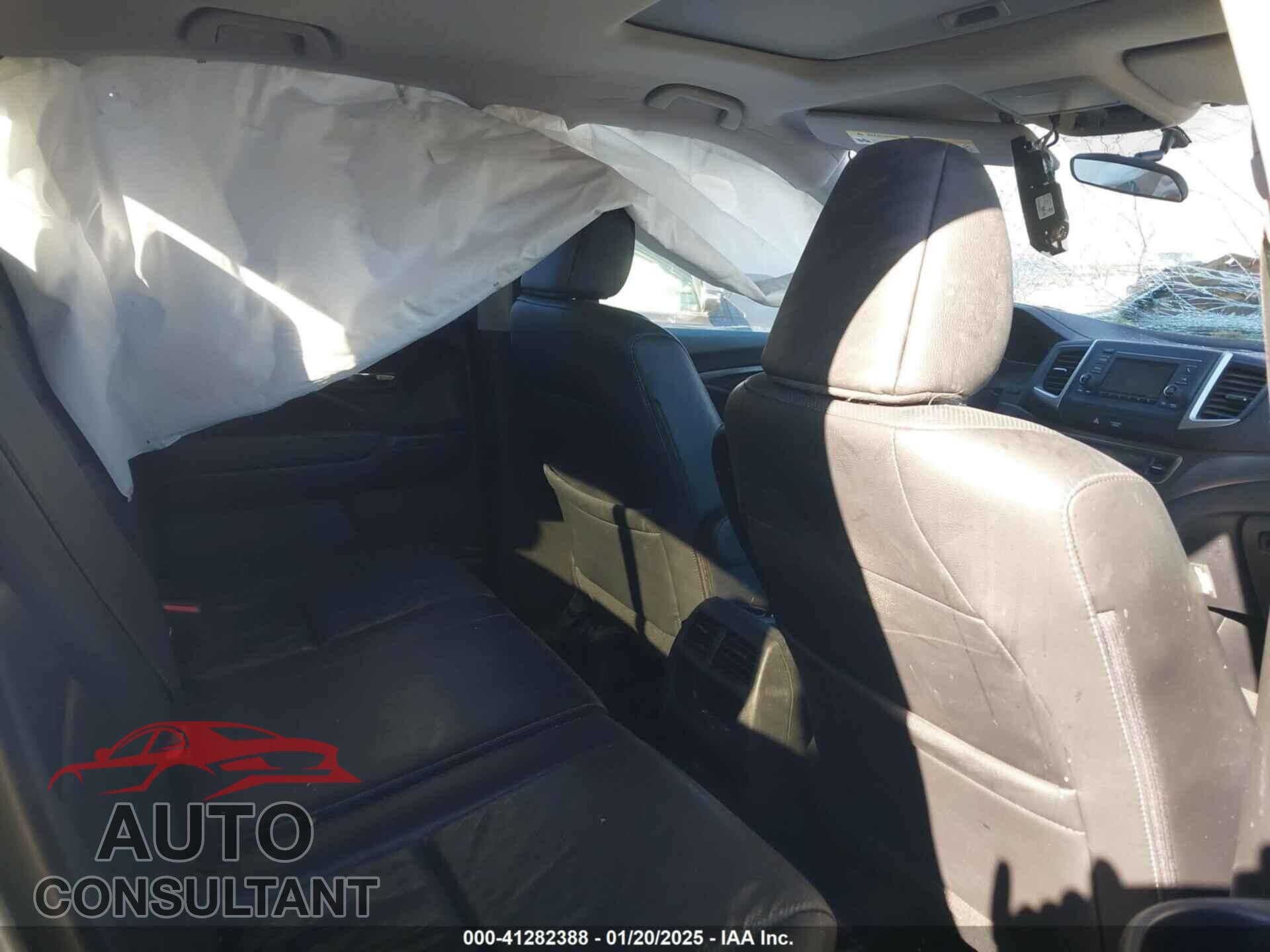 HONDA RIDGELINE 2019 - 5FPYK3F57KB042131