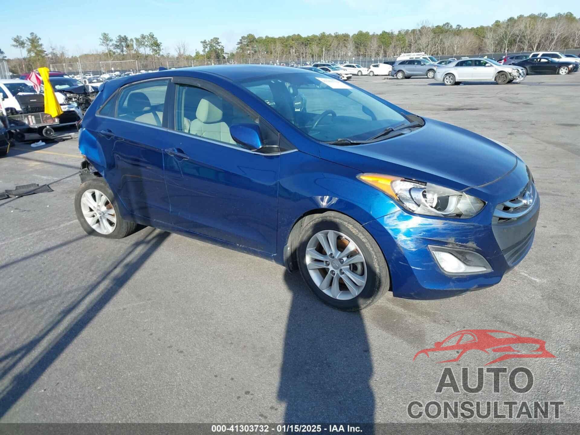 HYUNDAI ELANTRA GT 2013 - KMHD35LEXDU087624