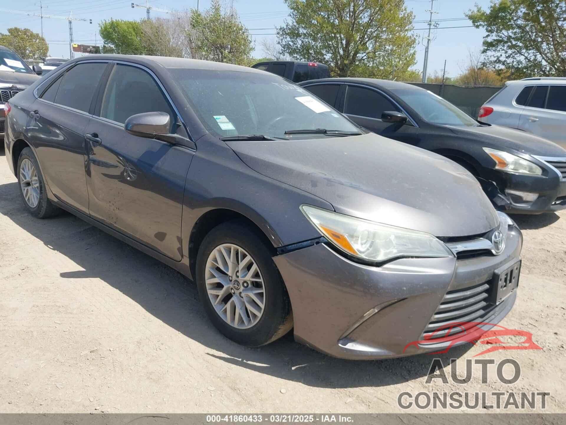 TOYOTA CAMRY 2016 - 4T4BF1FK8GR541808