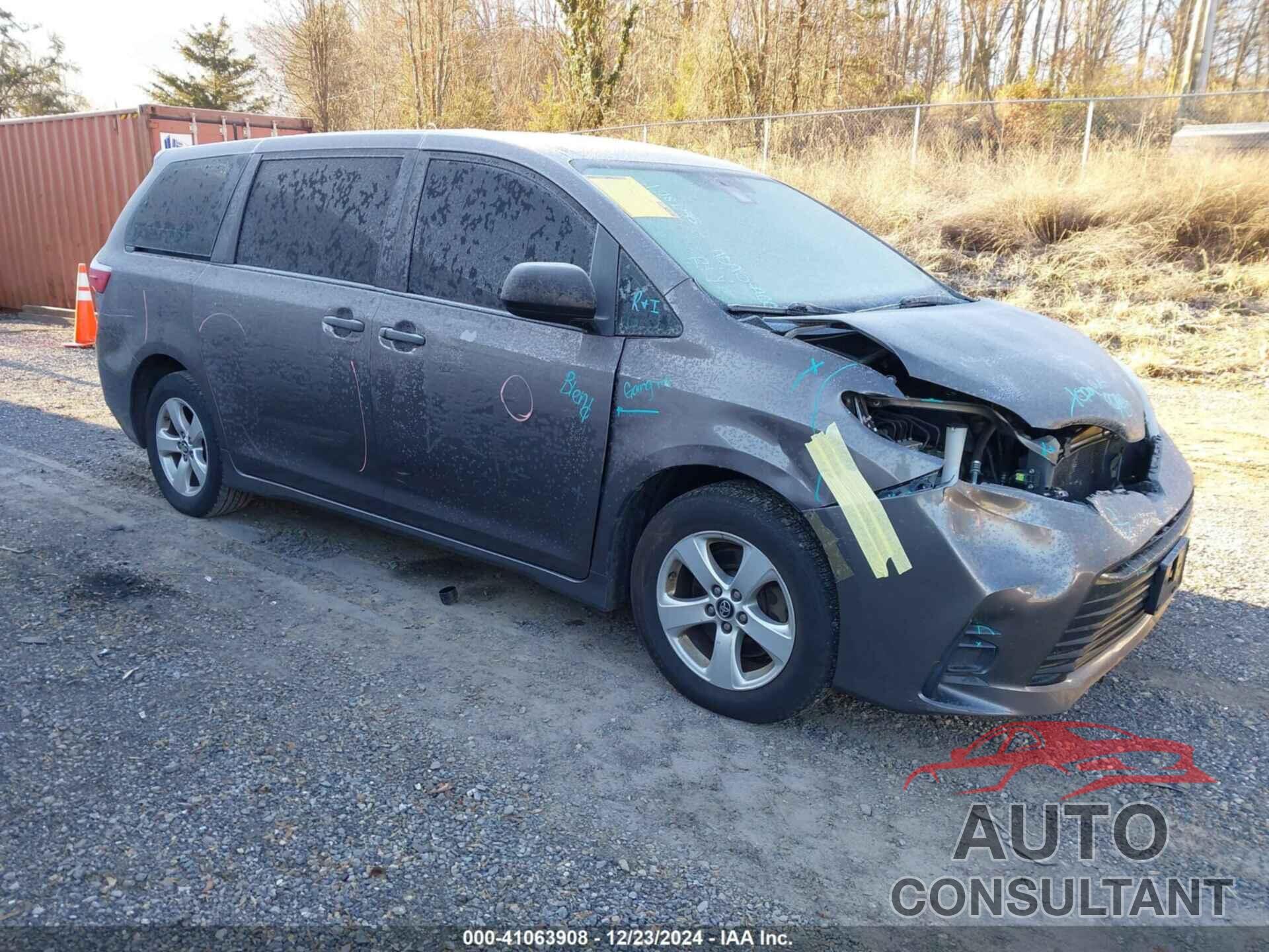 TOYOTA SIENNA 2018 - 5TDZZ3DC1JS952314