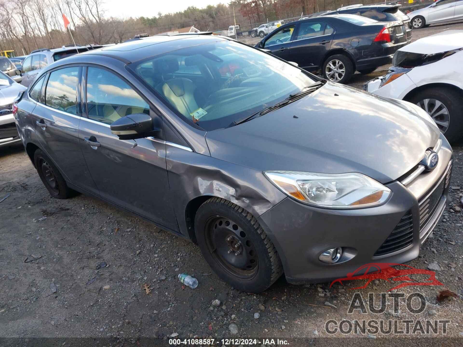 FORD FOCUS 2012 - 1FAHP3H24CL205187