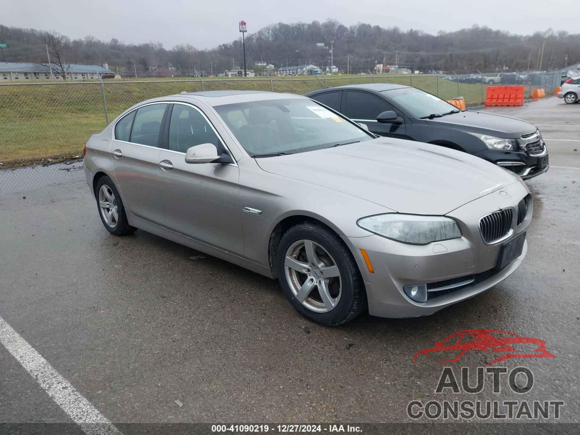 BMW 528I 2013 - WBAXH5C54DD106572
