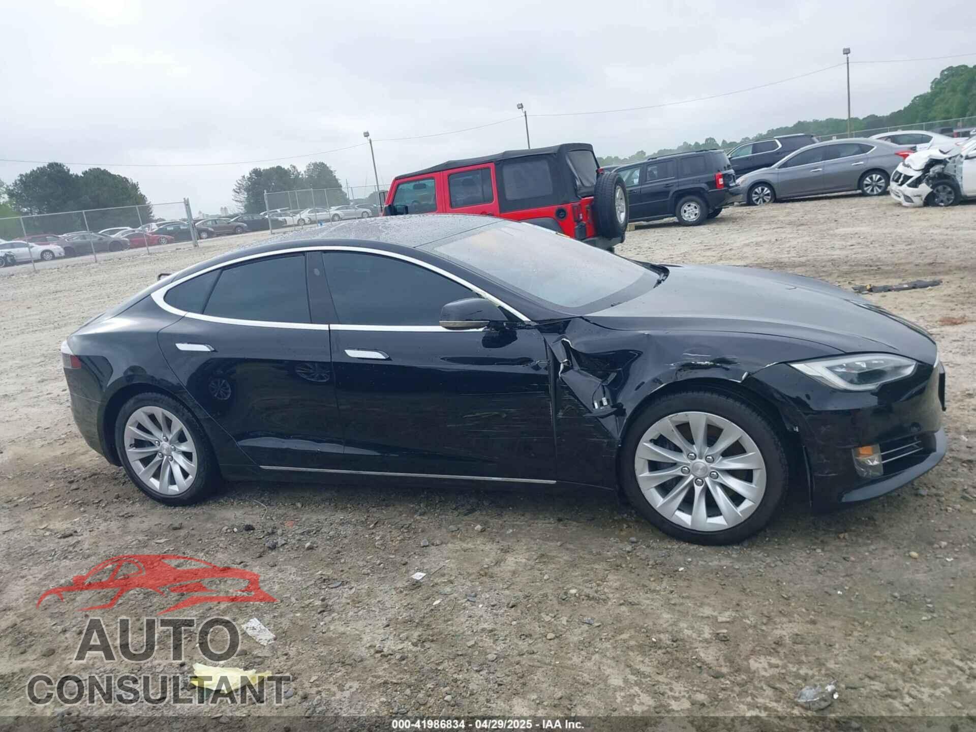 TESLA MODEL S 2017 - 5YJSA1E1XHF232745