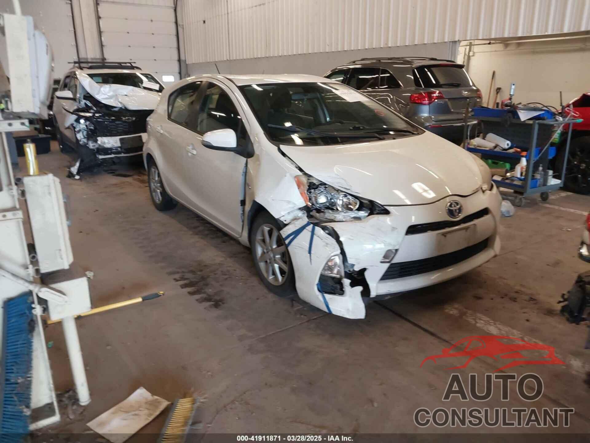 TOYOTA PRIUS C 2012 - JTDKDTB32C1507647