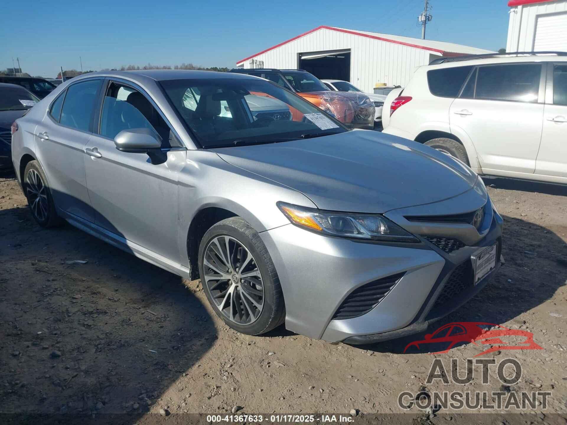 TOYOTA CAMRY 2020 - 4T1G11AK0LU947968