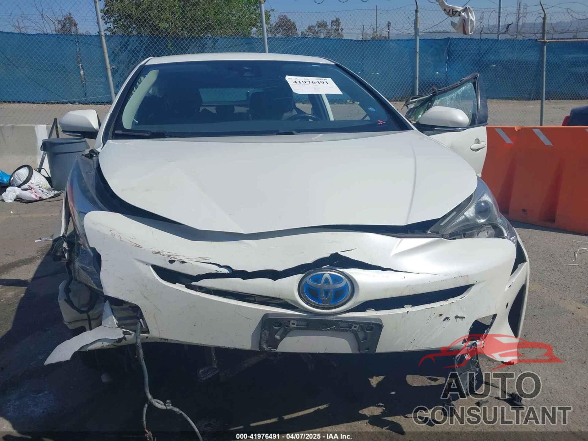 TOYOTA PRIUS 2017 - JTDKARFU7H3030112