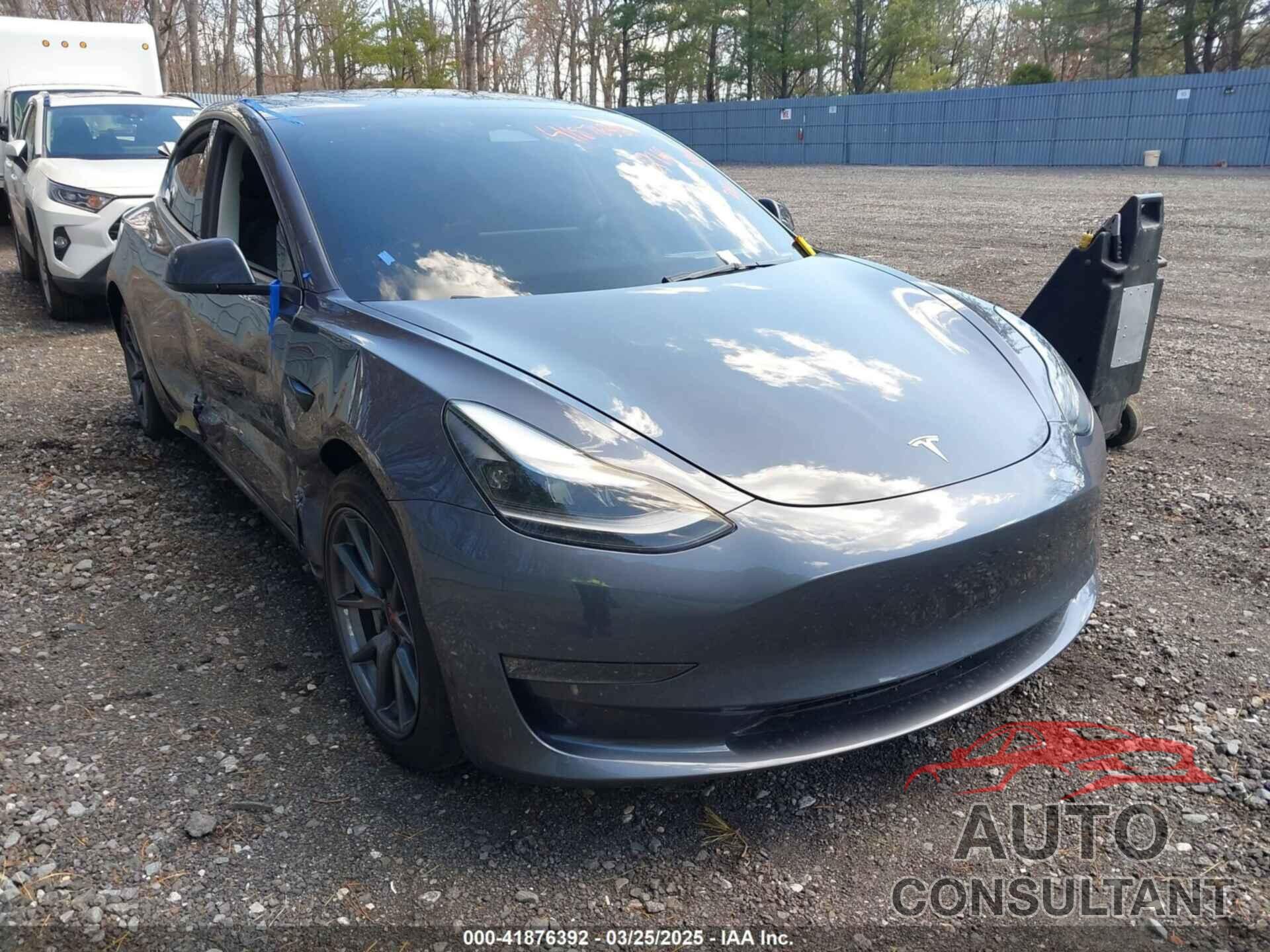 TESLA MODEL 3 2023 - 5YJ3E1EA3PF557227