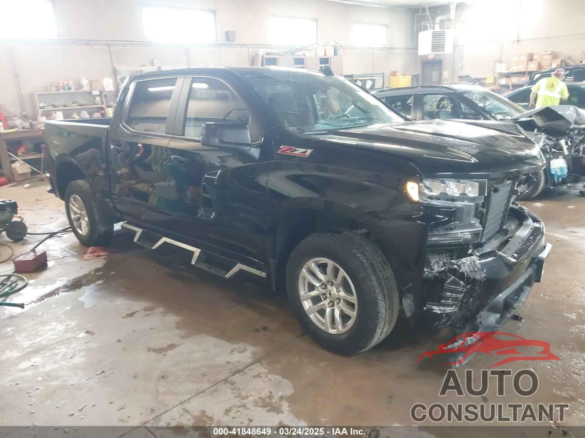 CHEVROLET SILVERADO 1500 2019 - 3GCUYEED9KG133843
