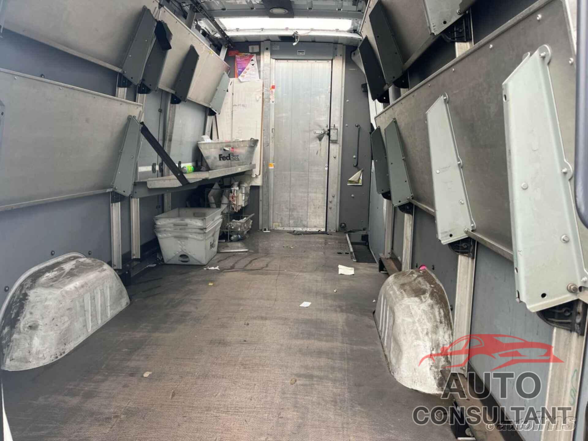MERCEDES-BENZ SPRINTER 2500 2012 - WD3PE8CB8C5685300