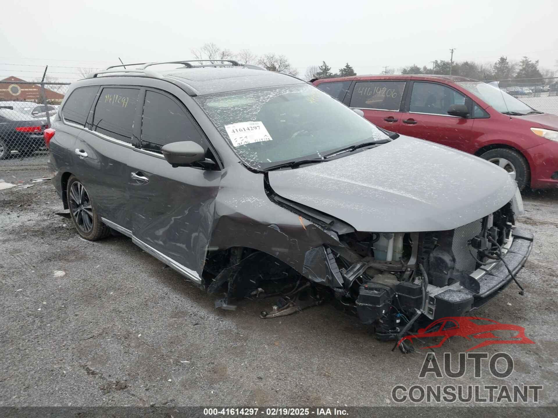 NISSAN PATHFINDER 2018 - 5N1DR2MM5JC664161