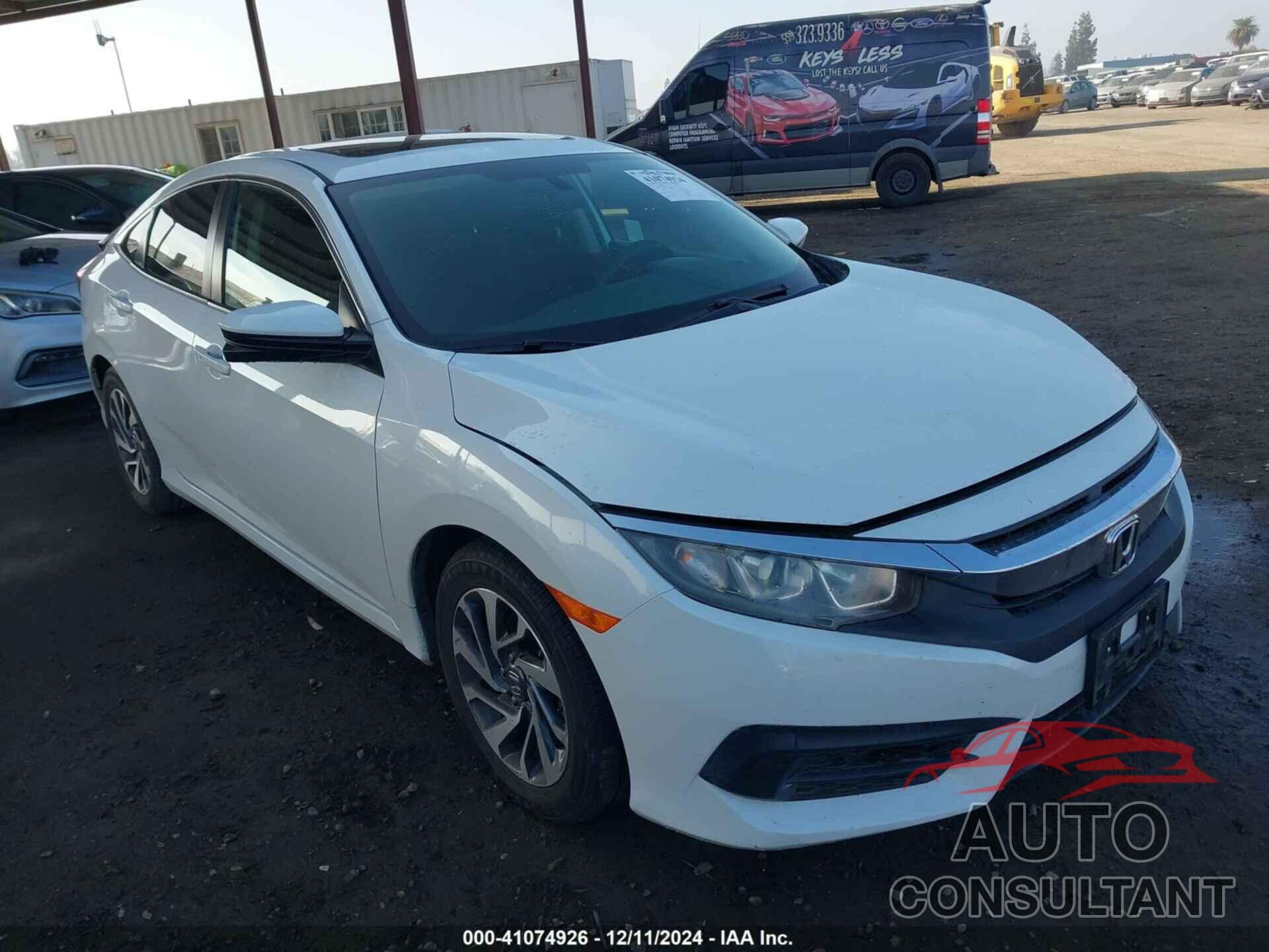 HONDA CIVIC 2017 - 19XFC2F77HE220997