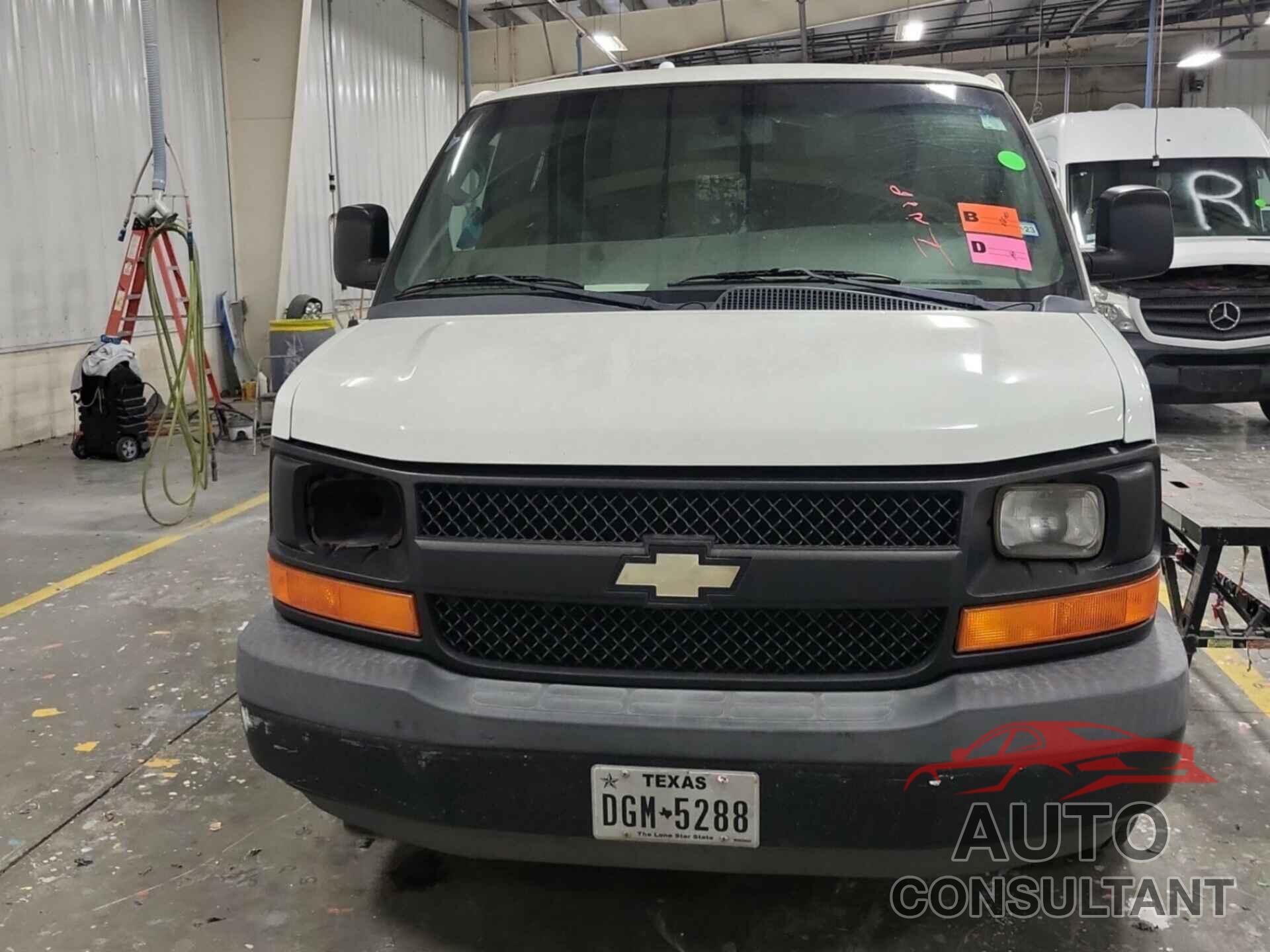 CHEVROLET EXPRESS 1500 2014 - 1GCSGAFX0E1154403