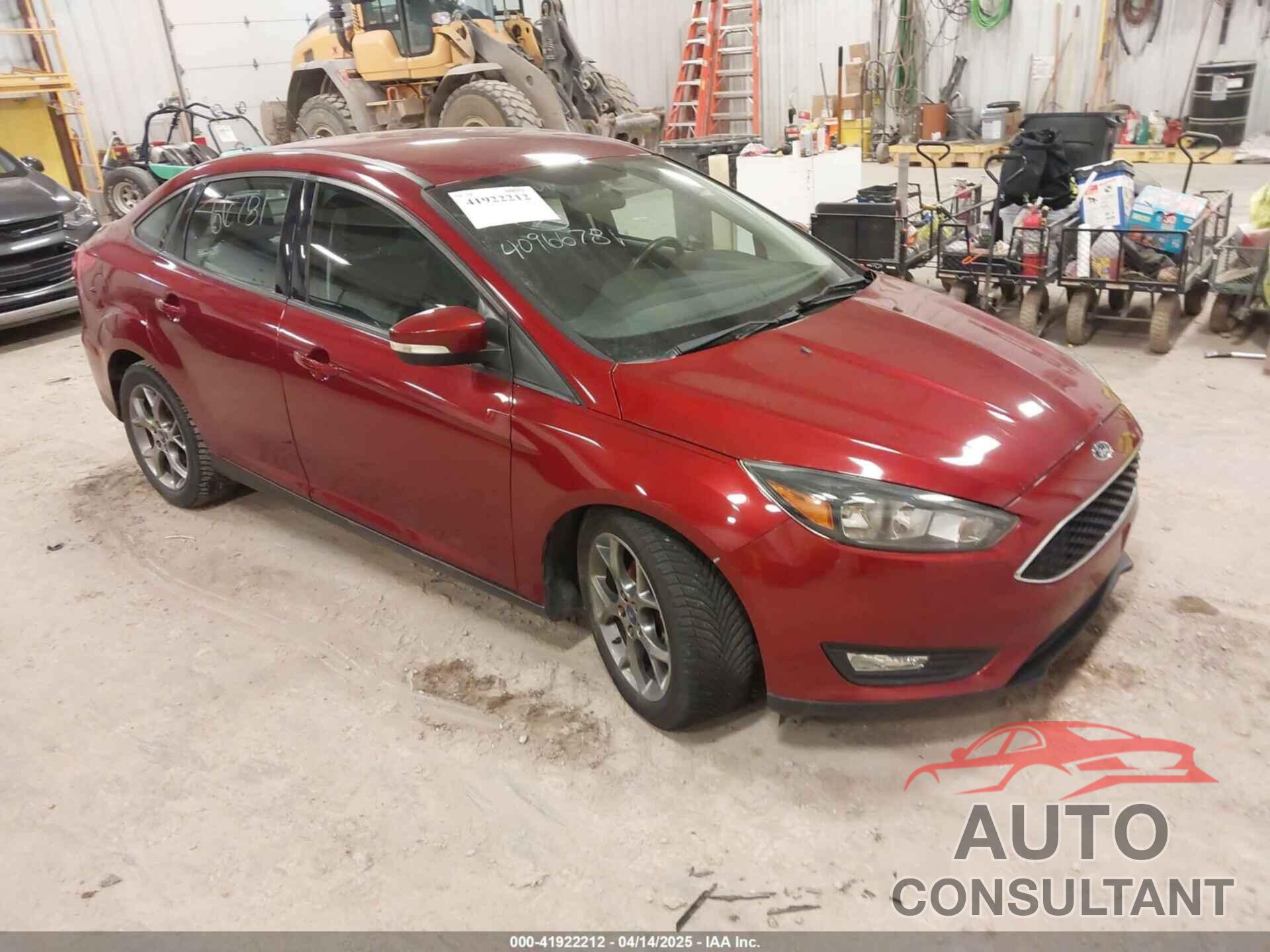 FORD FOCUS 2016 - 1FADP3F22GL404312