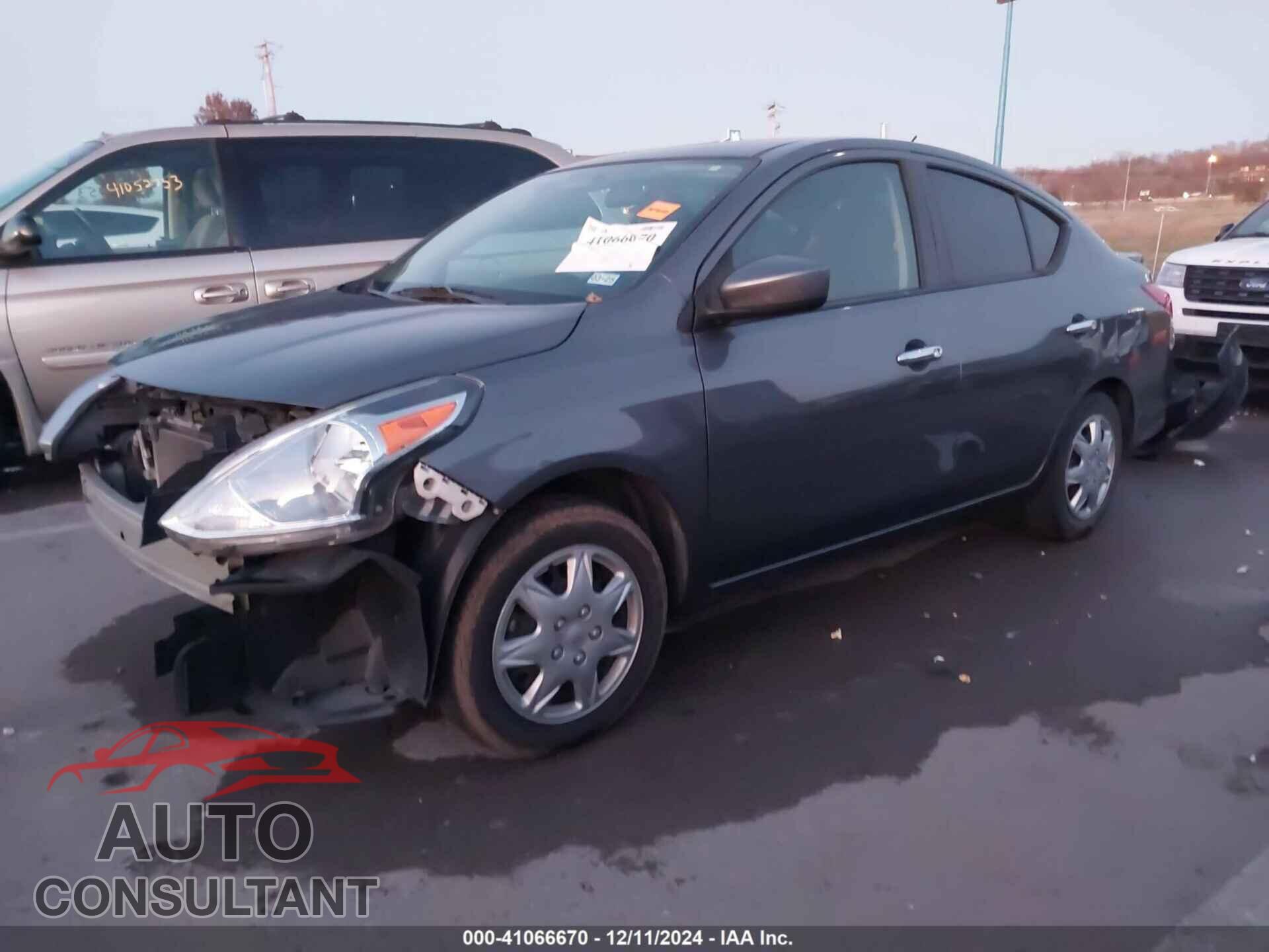 NISSAN VERSA 2019 - 3N1CN7AP3KL859935