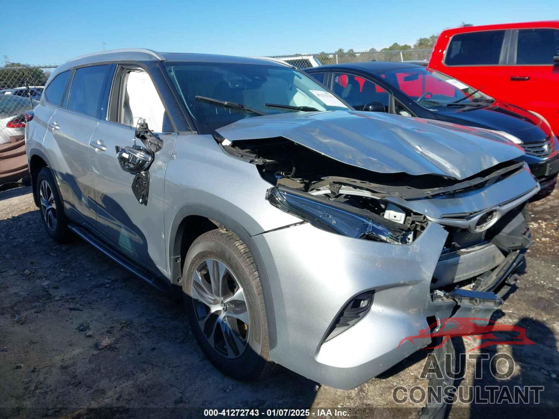 TOYOTA HIGHLANDER 2022 - 5TDGZRBH2NS574289