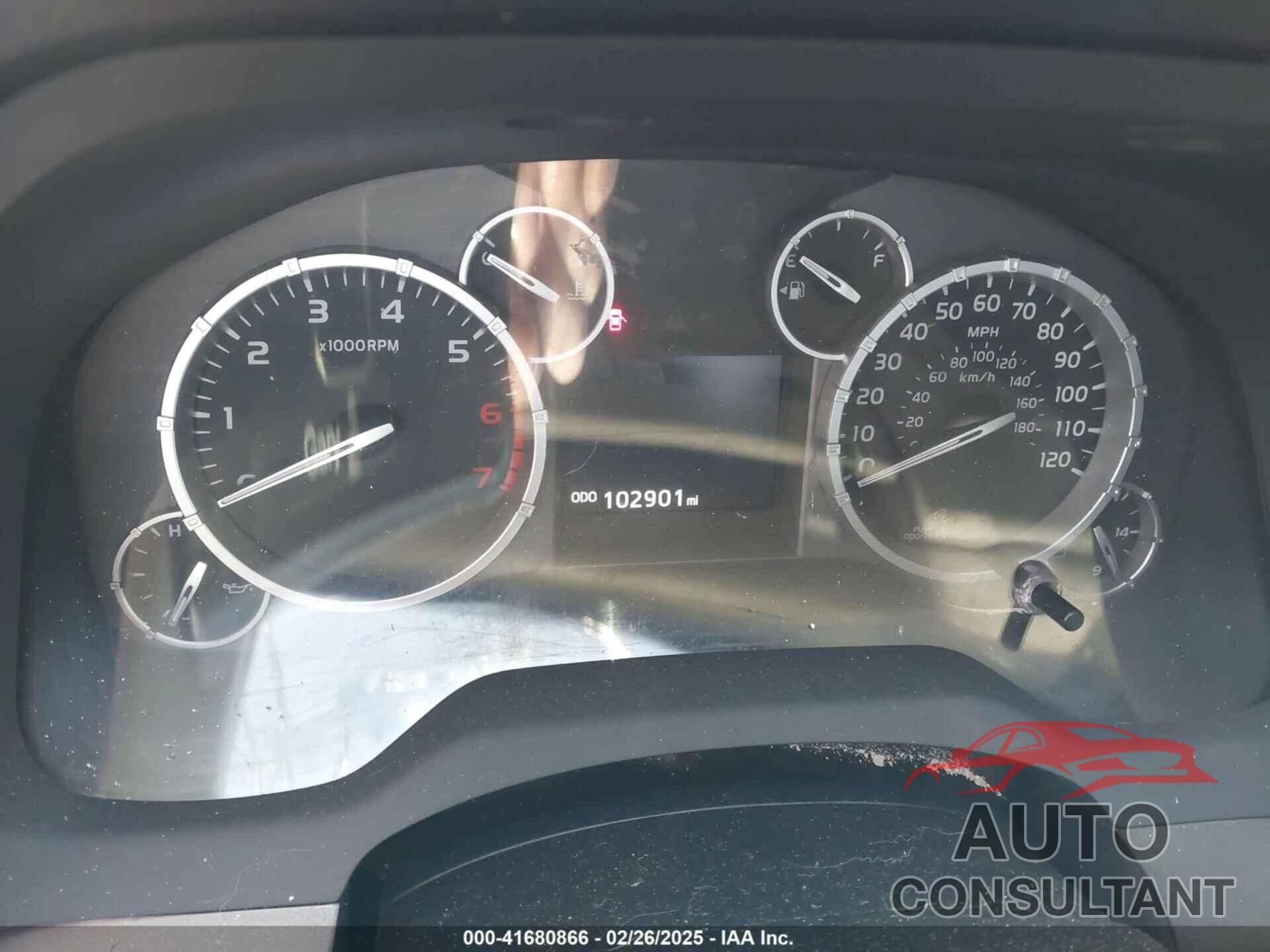 TOYOTA TUNDRA 2017 - 5TFUM5F11HX069429