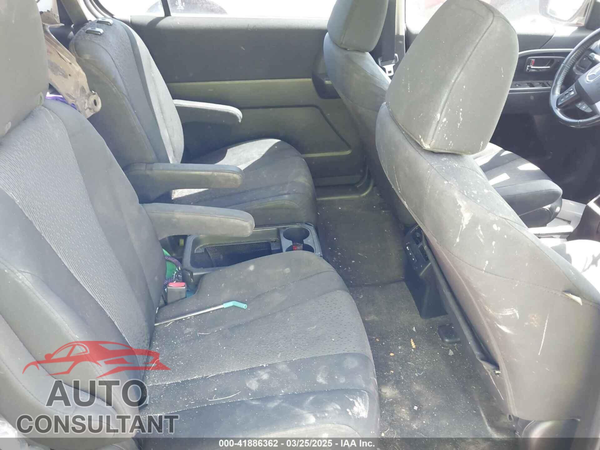 MAZDA MAZDA5 2012 - JM1CW2CL9C0128075