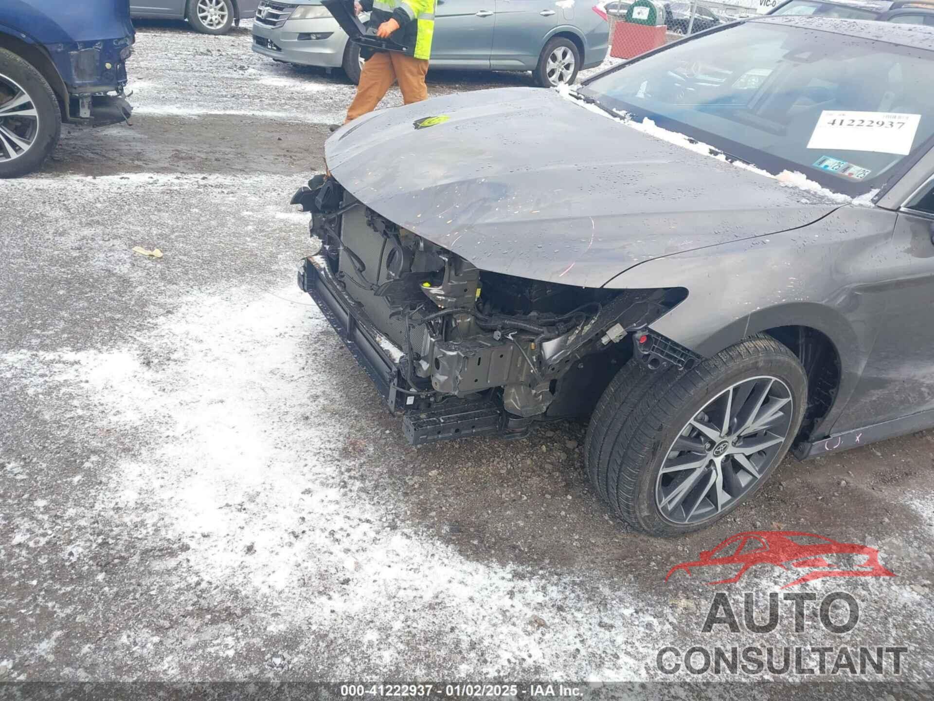 TOYOTA CAMRY 2022 - 4T1F31AK5NU589792