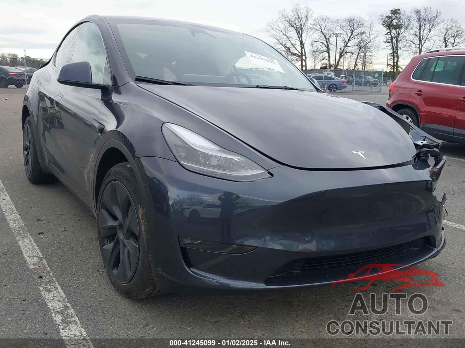 TESLA MODEL Y 2024 - 7SAYGDEE0RA330083