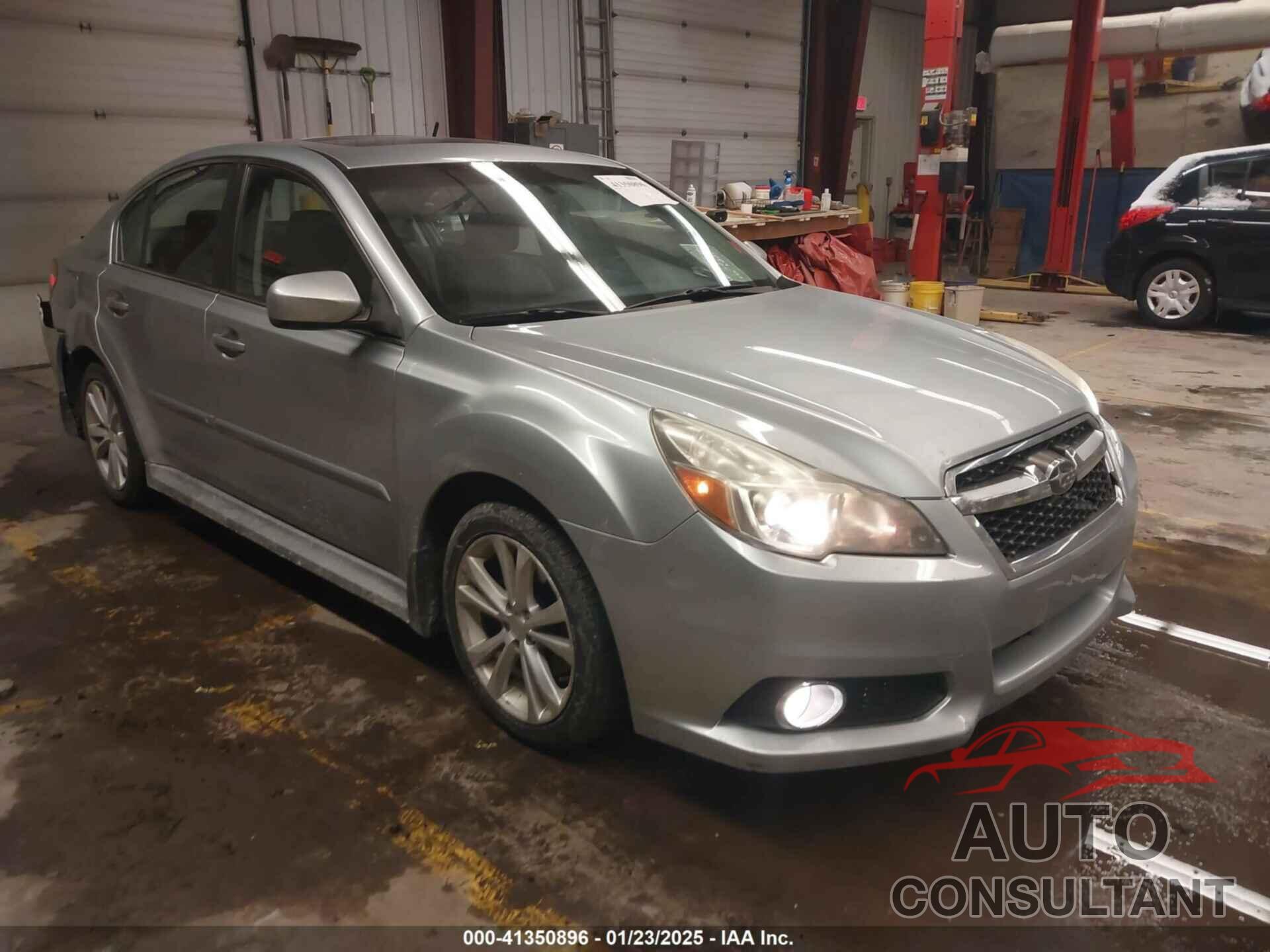 SUBARU LEGACY 2013 - 4S3BMBK64D3011937