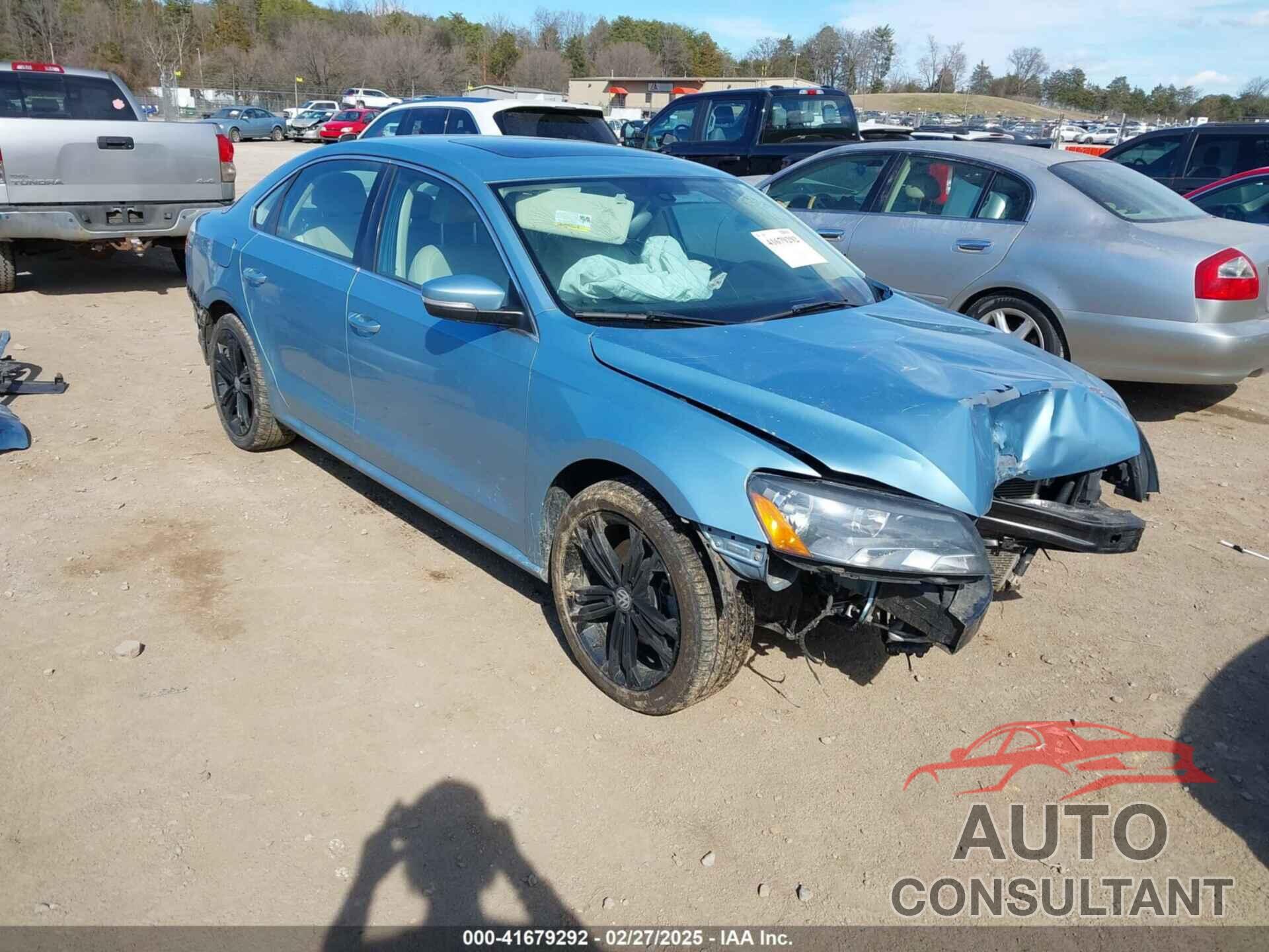 VOLKSWAGEN PASSAT 2013 - 1VWBN7A35DC101581