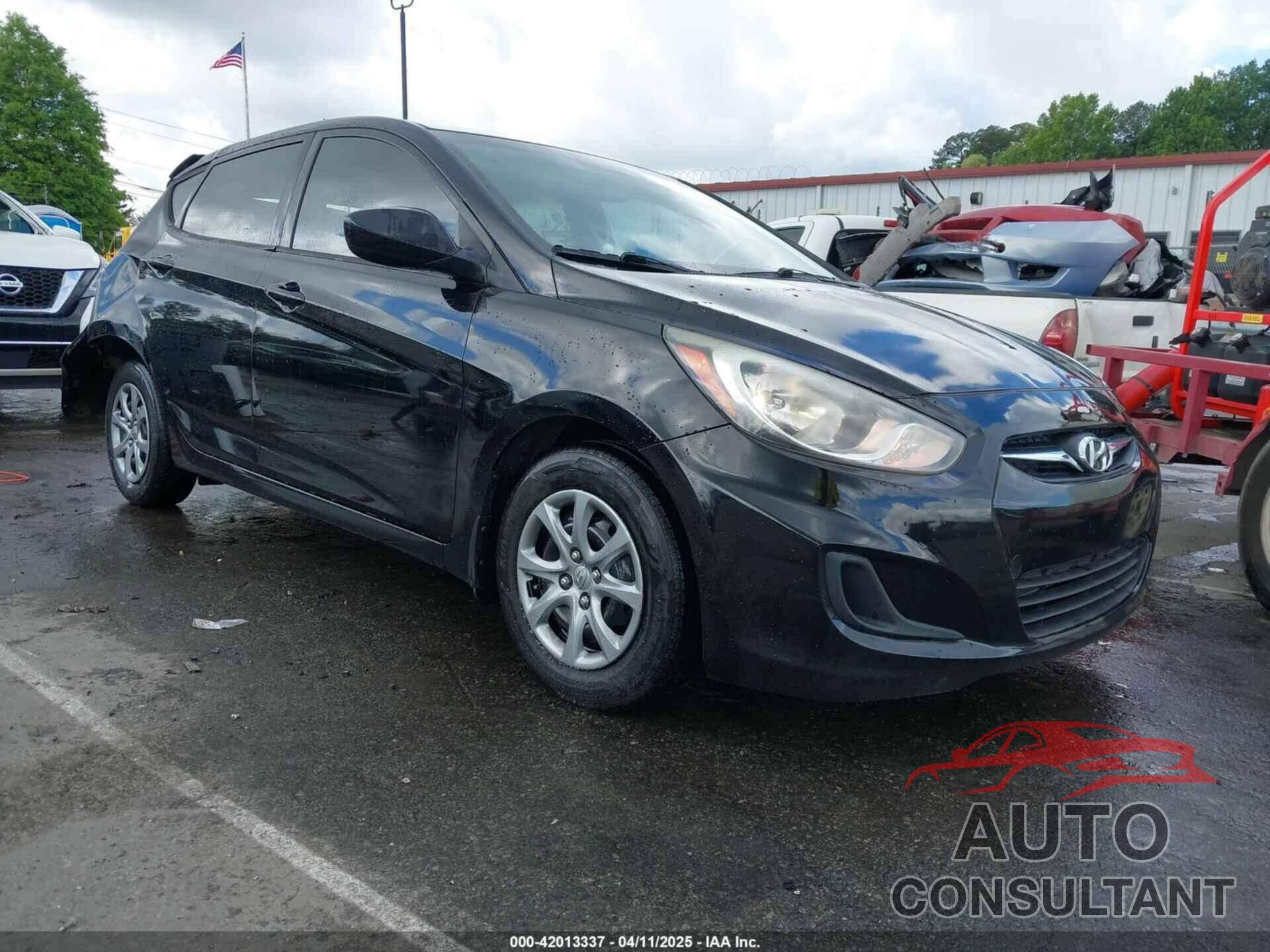 HYUNDAI ACCENT 2013 - KMHCT5AE3DU111213