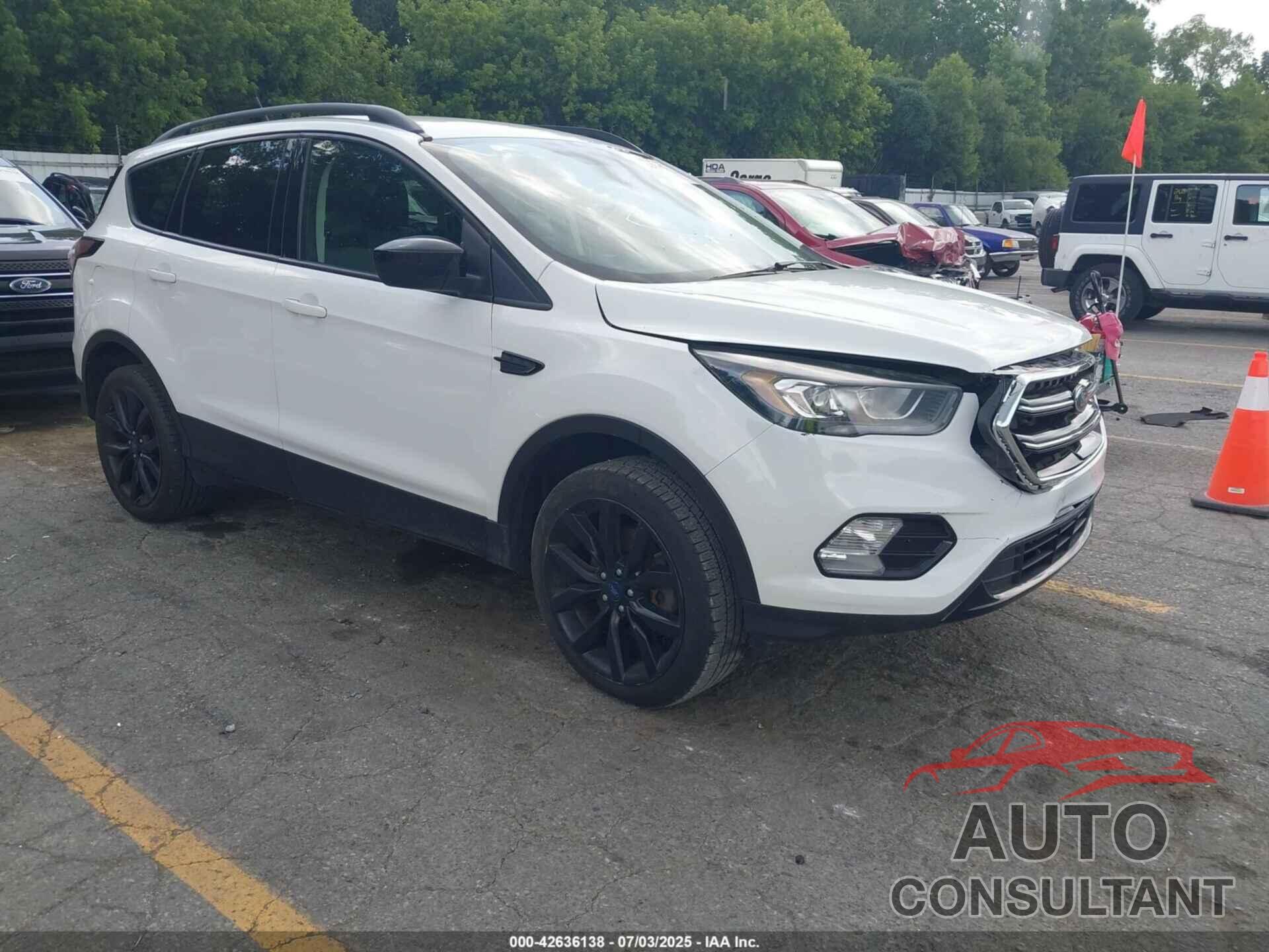 FORD ESCAPE 2018 - 1FMCU9GD8JUA83682