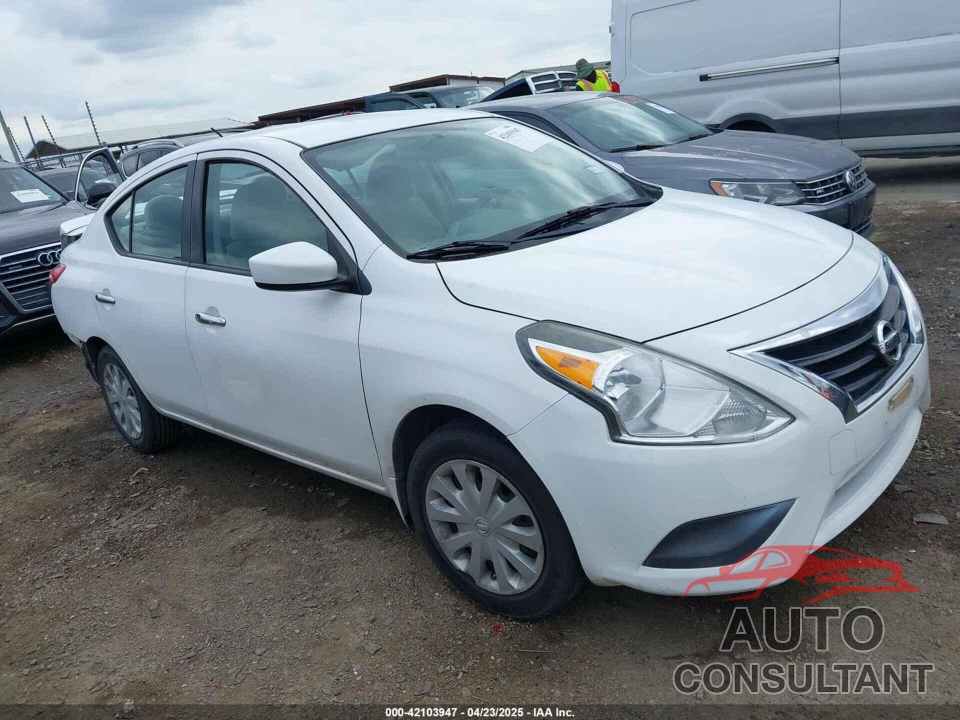NISSAN VERSA 2015 - 3N1CN7AP8FL898493