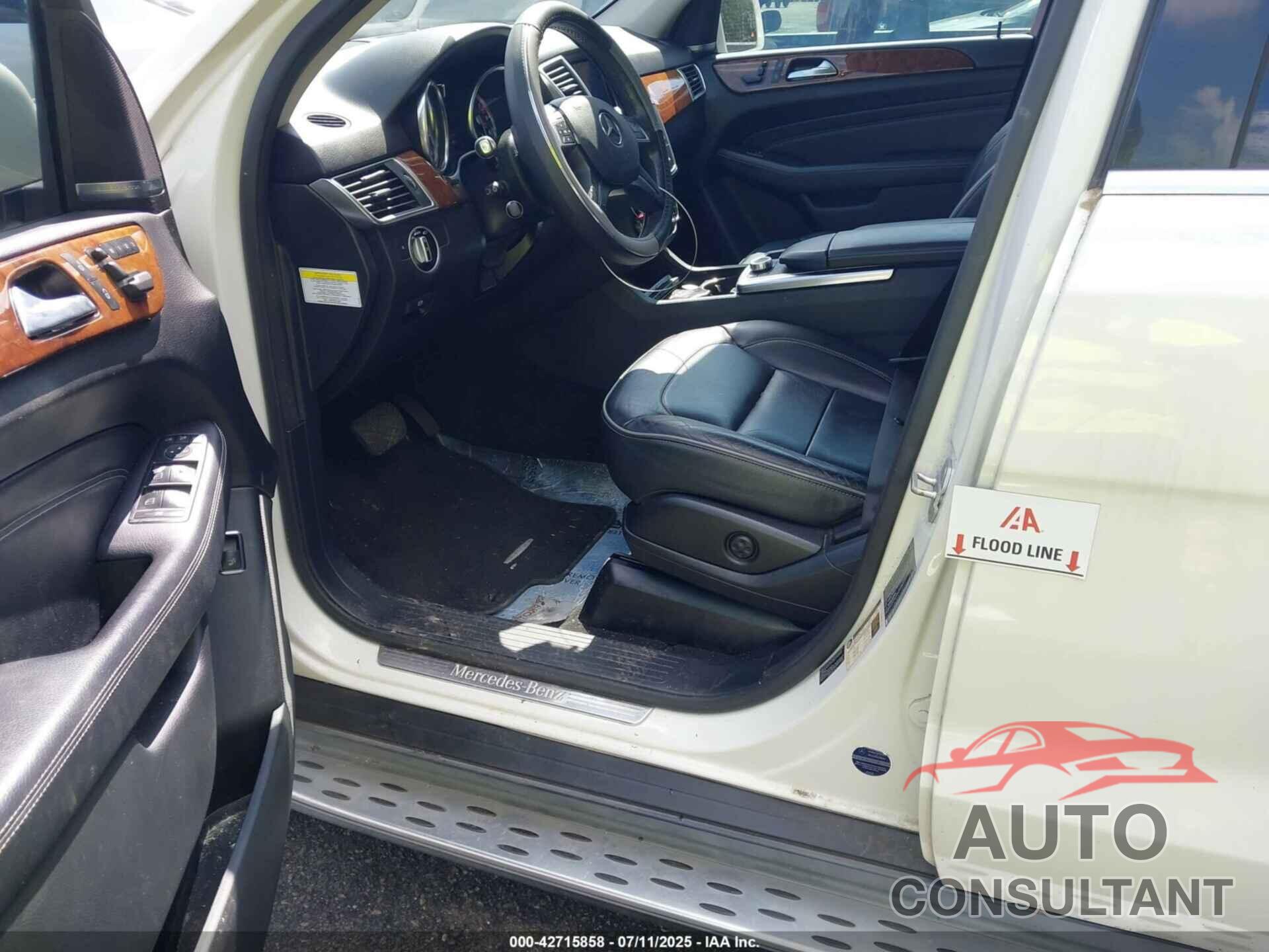 MERCEDES-BENZ ML 350 2013 - 4JGDA5HB2DA120010