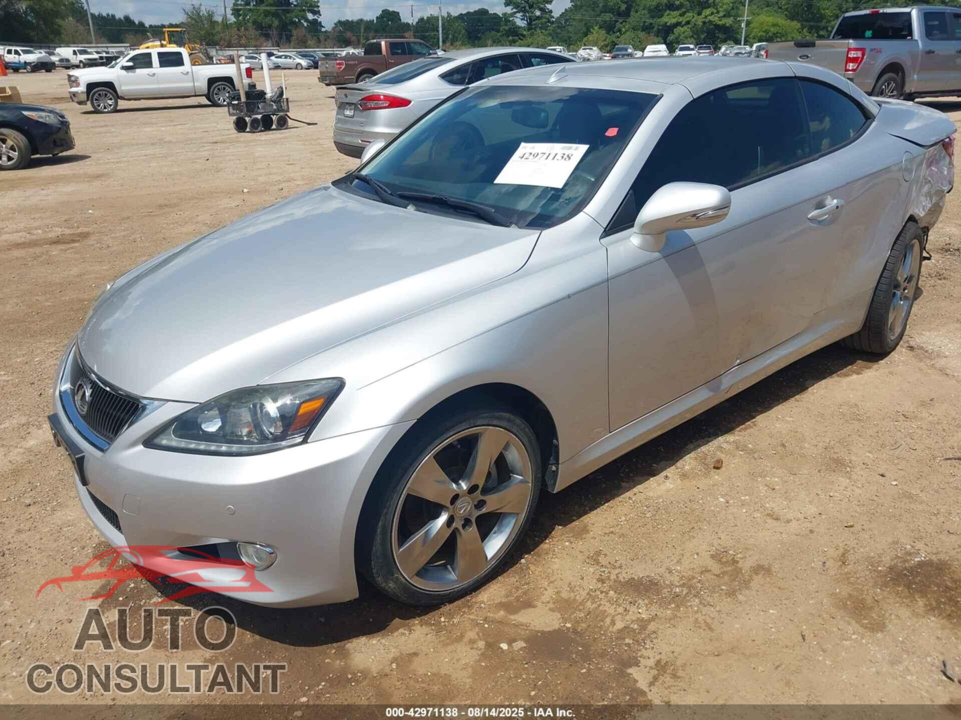 LEXUS IS 250C 2011 - JTHFF2C22B2520546