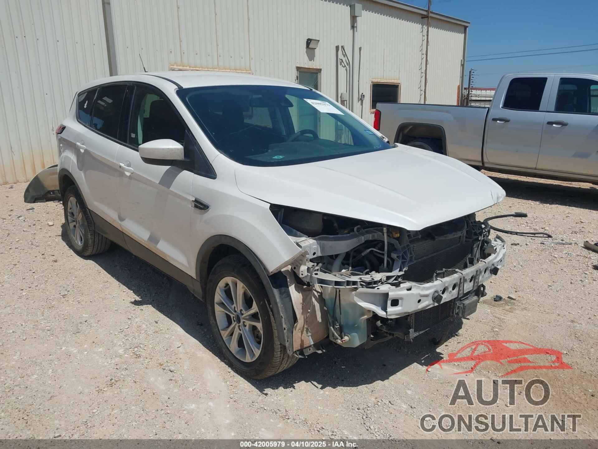 FORD ESCAPE 2019 - 1FMCU0GD5KUA56050