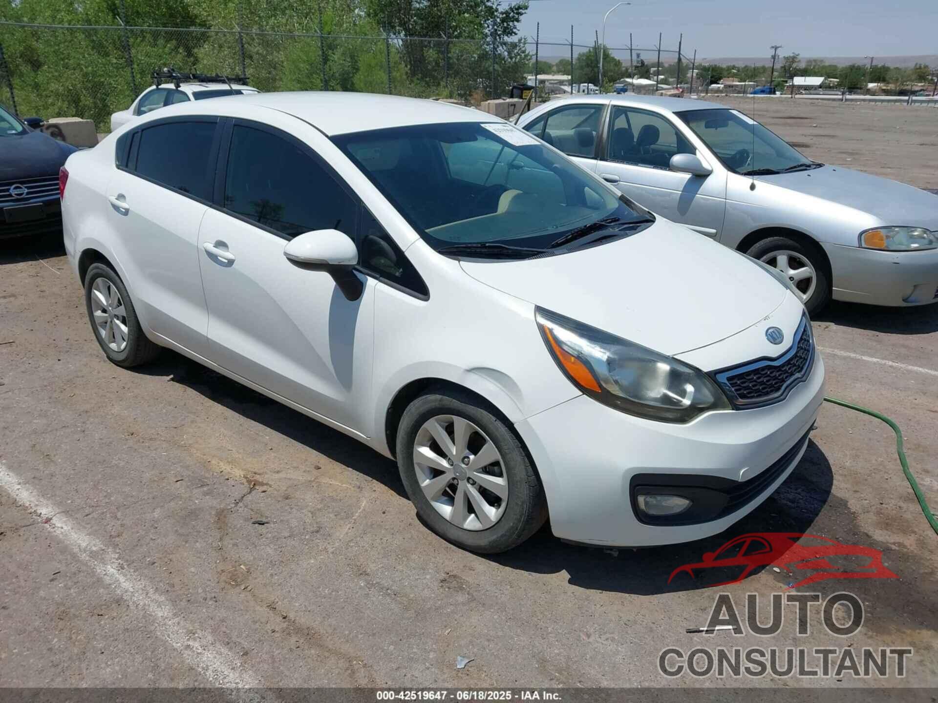 KIA RIO 2013 - KNADN4A38D6117229