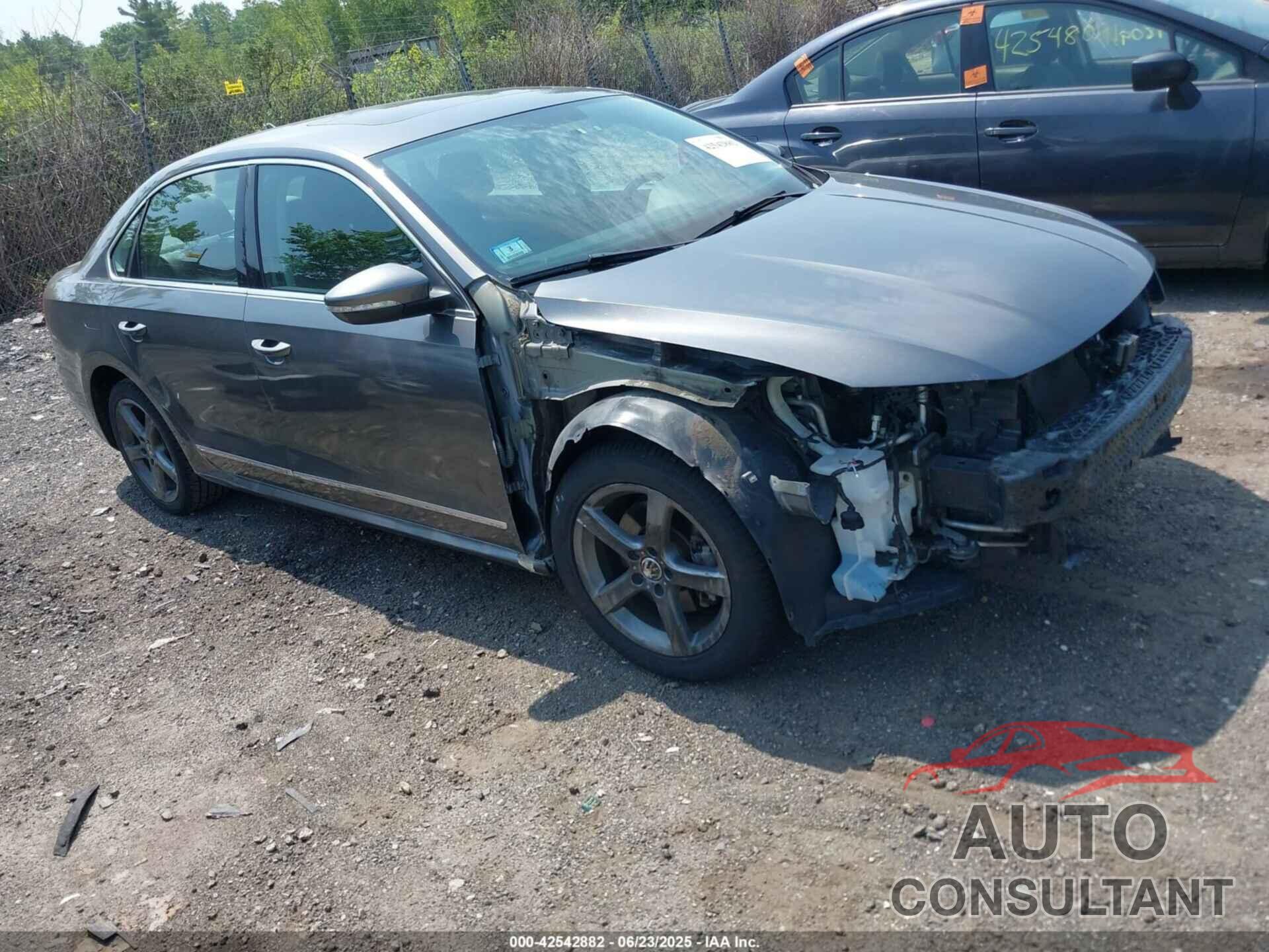 VOLKSWAGEN PASSAT 2016 - 1VWBT7A36GC024813