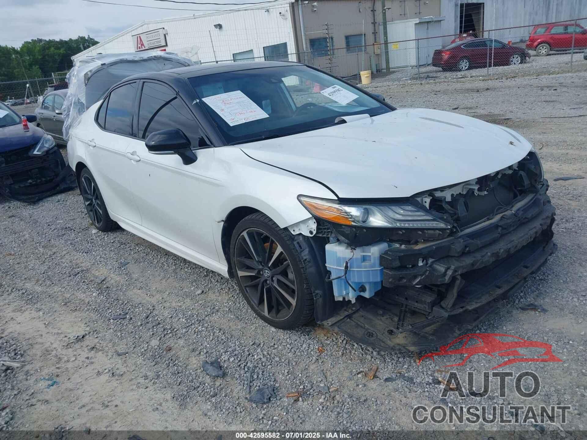 TOYOTA CAMRY 2019 - 4T1B61HK7KU208502