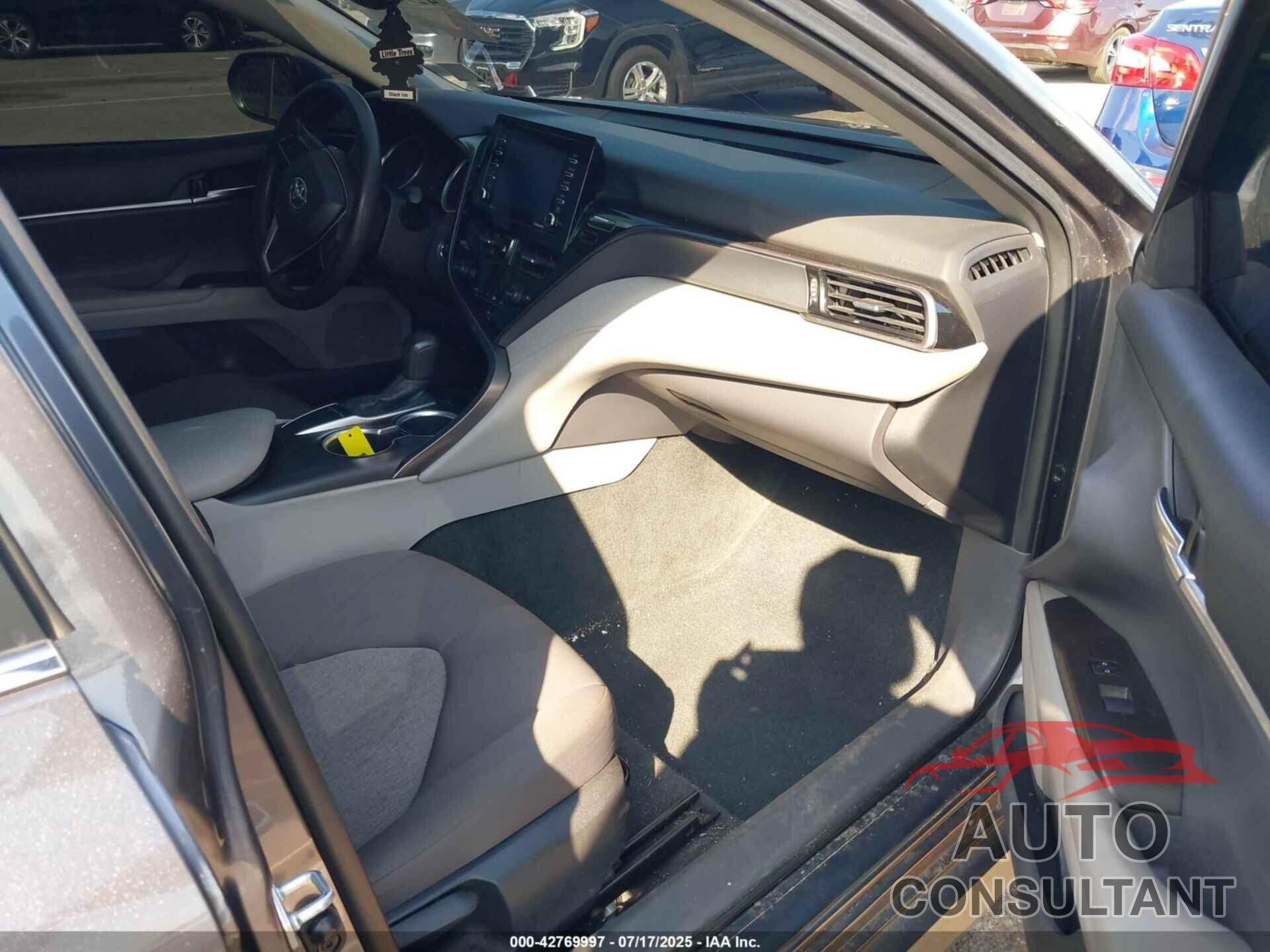 TOYOTA CAMRY 2023 - 4T1R11AKXPU736145