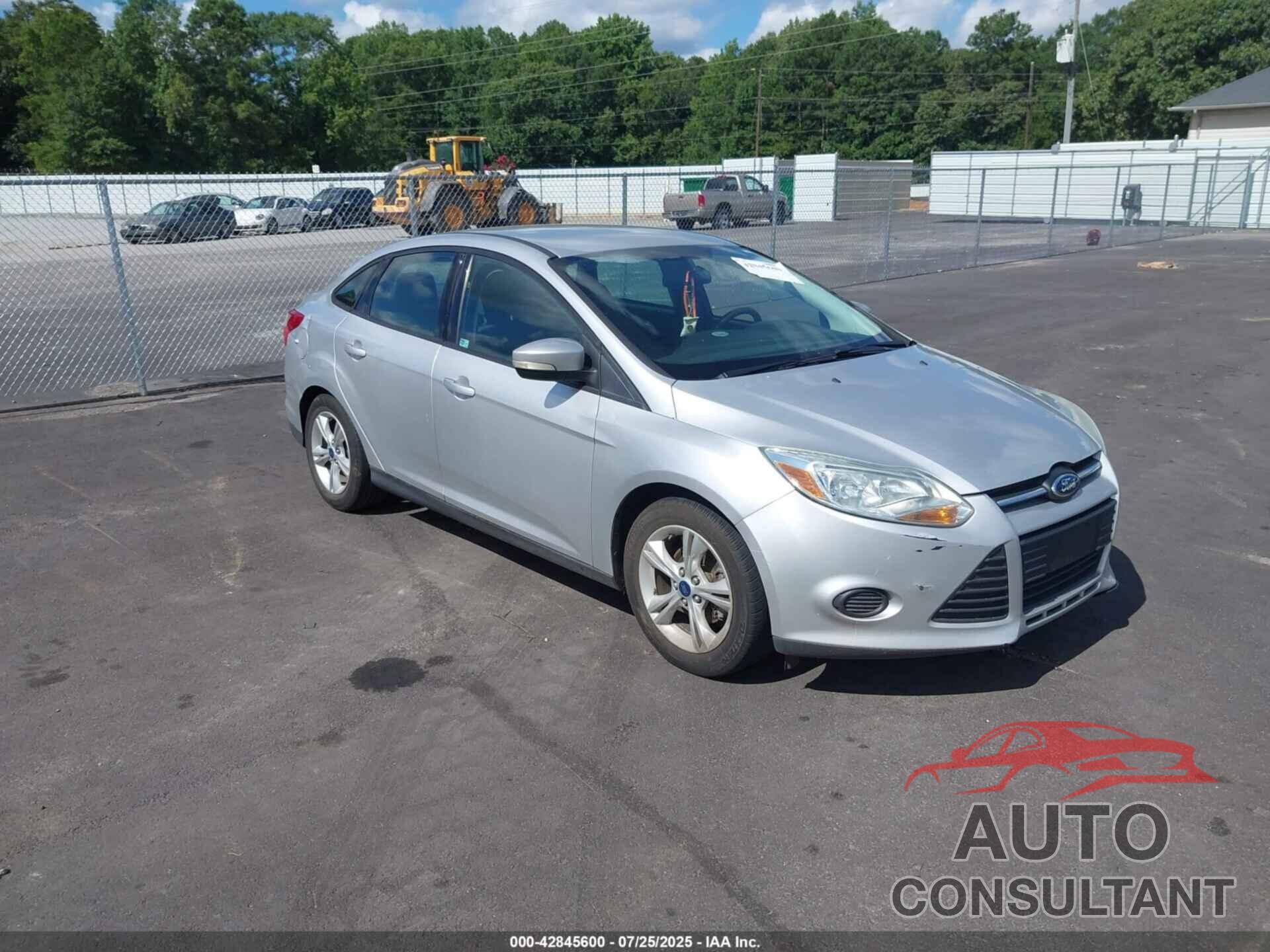 FORD FOCUS 2014 - 1FADP3F28EL382782