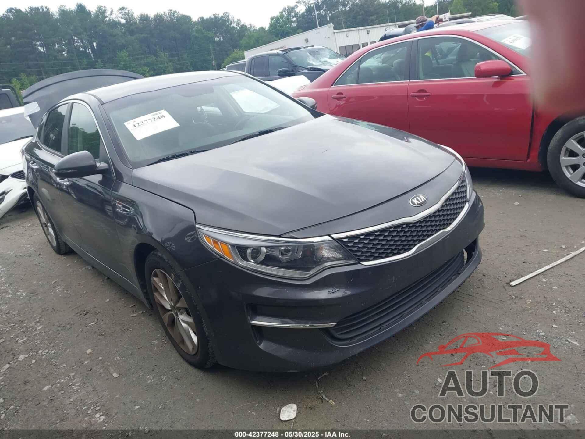 KIA OPTIMA 2018 - 5XXGT4L38JG240383