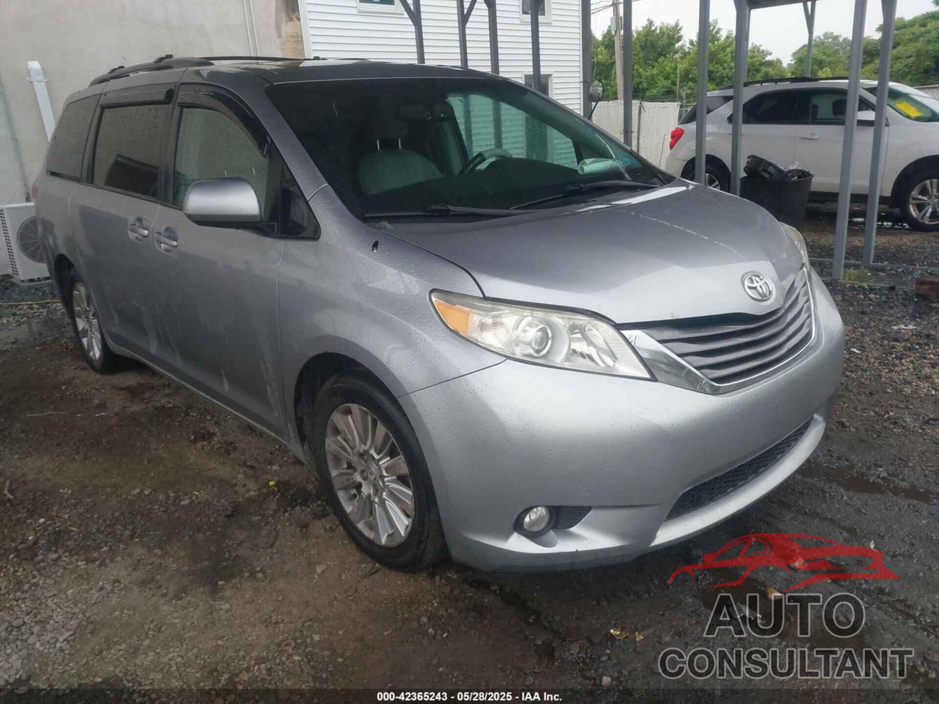 TOYOTA SIENNA 2011 - 5TDDK3DC2BS001748