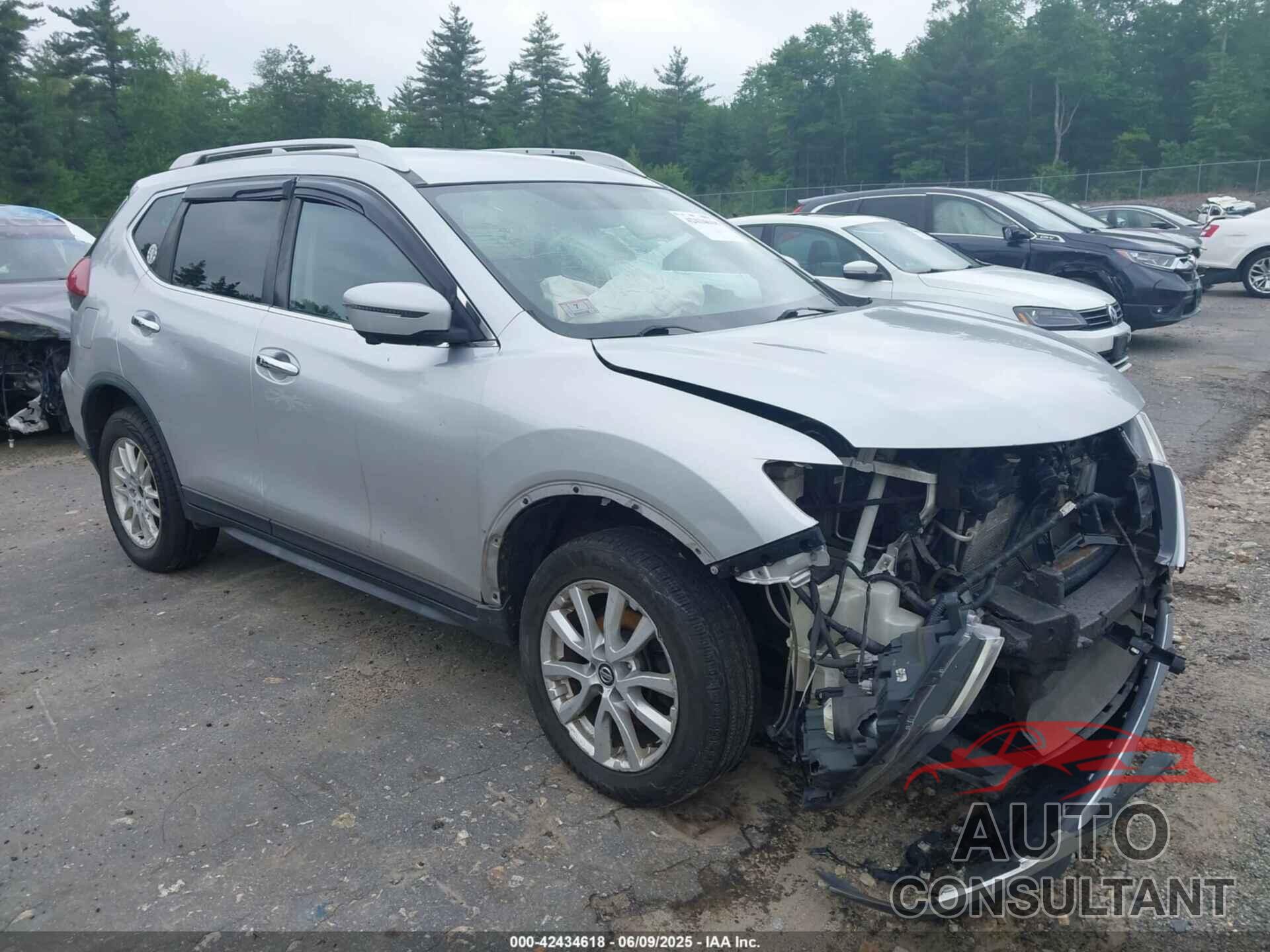 NISSAN ROGUE 2018 - KNMAT2MV5JP513573