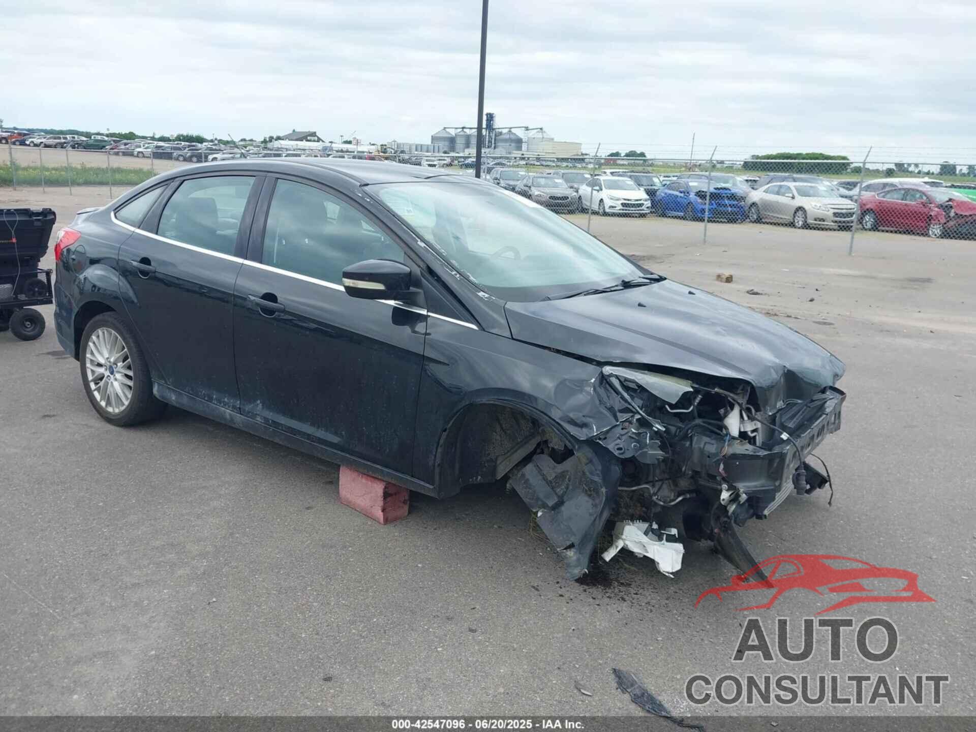 FORD FOCUS 2014 - 1FADP3J26EL316979