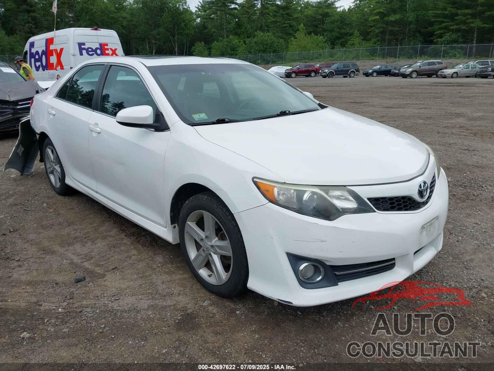 TOYOTA CAMRY 2014 - 4T1BF1FK3EU379075