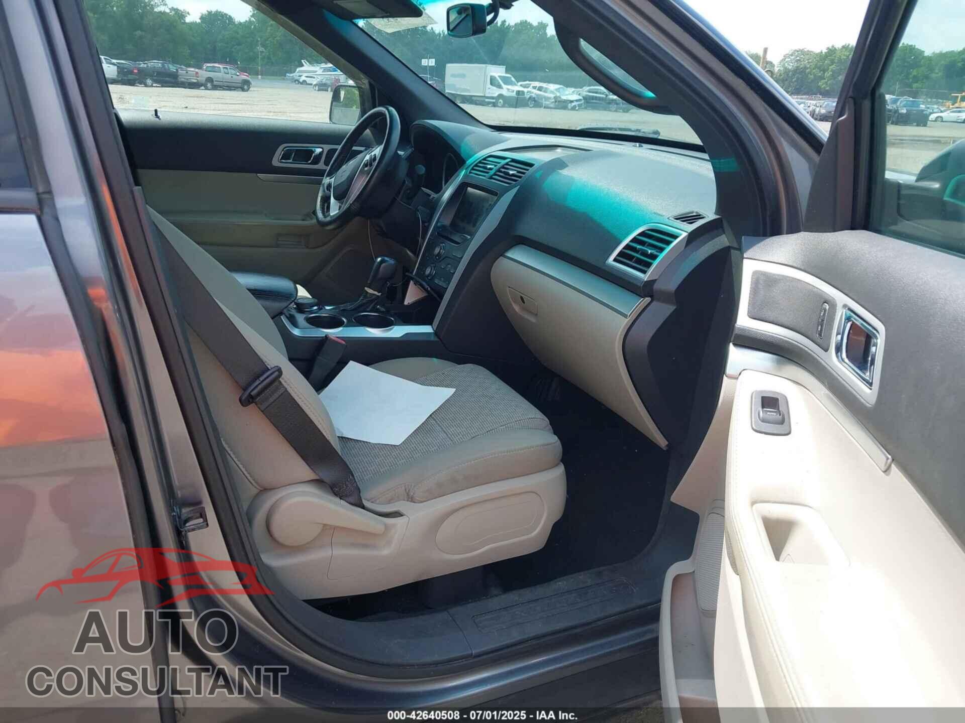 FORD EXPLORER 2011 - 1FMHK8D86BGA63282