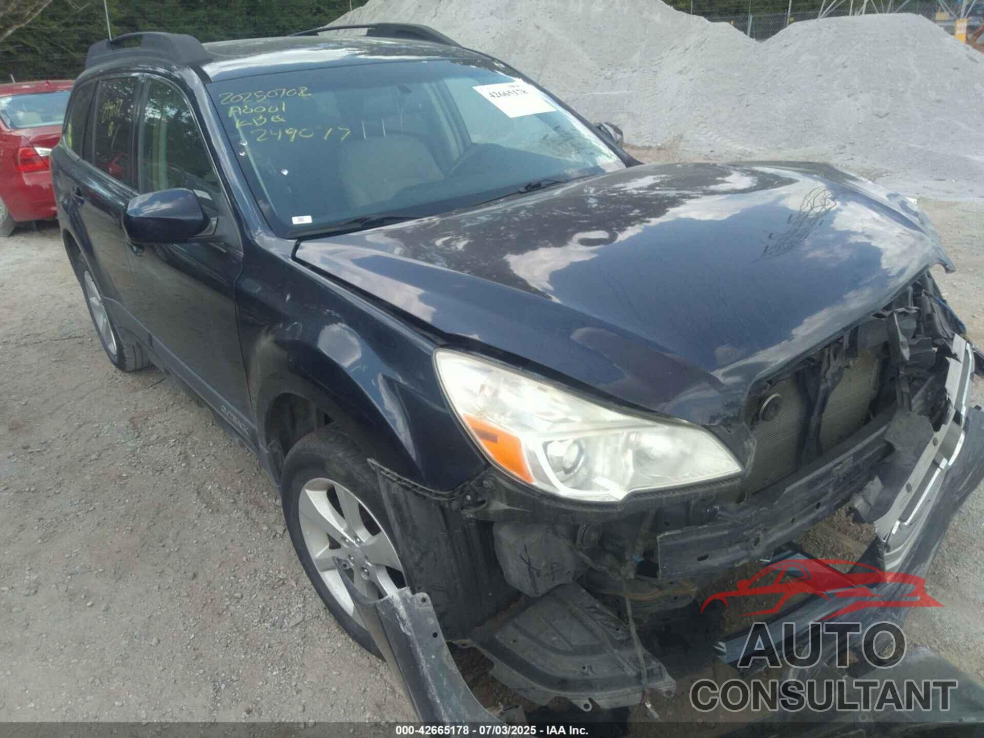SUBARU OUTBACK 2013 - 4S4BRBGC3D3249077